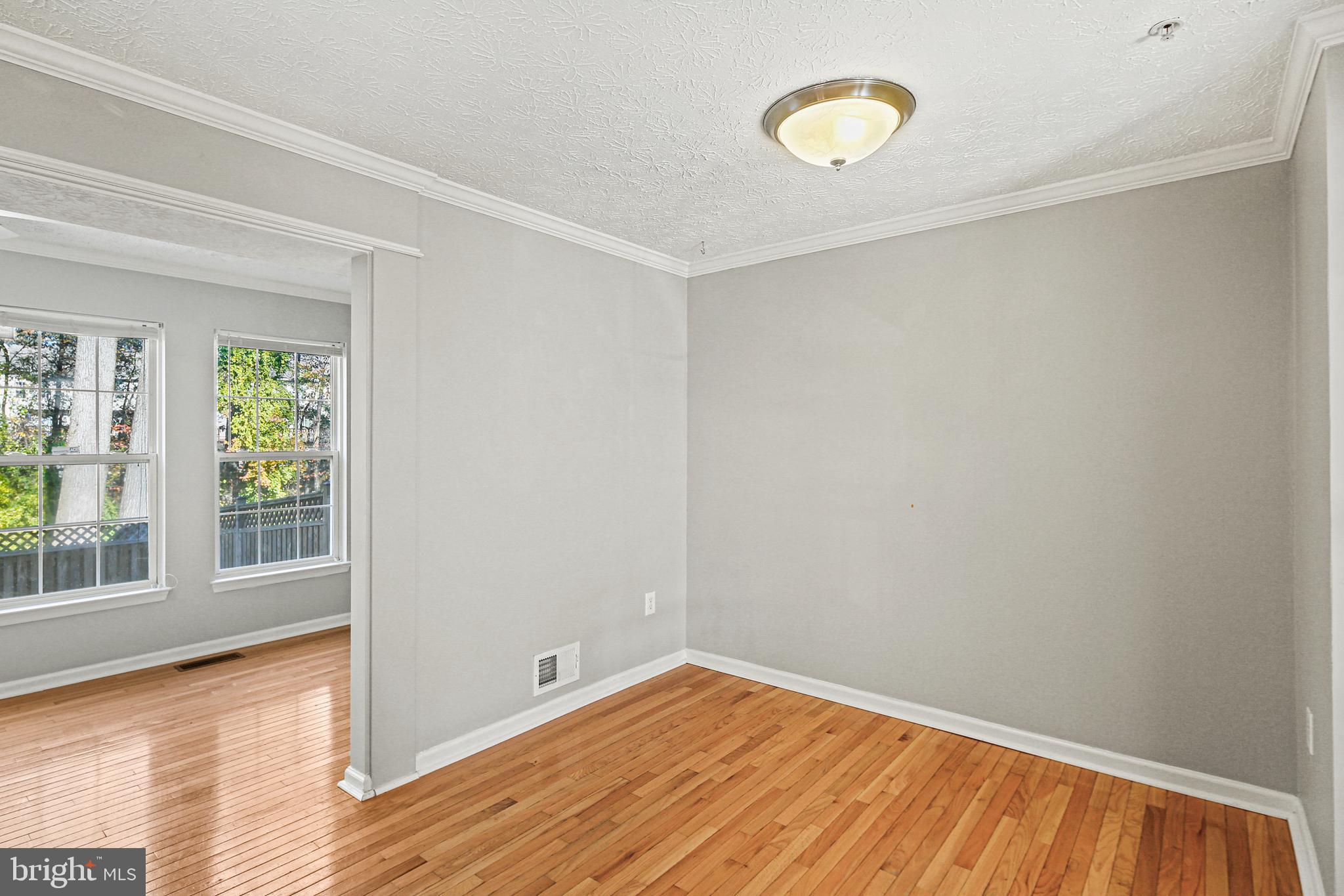 CARRIAGE PINES/LAKE VILL - Residential Lease