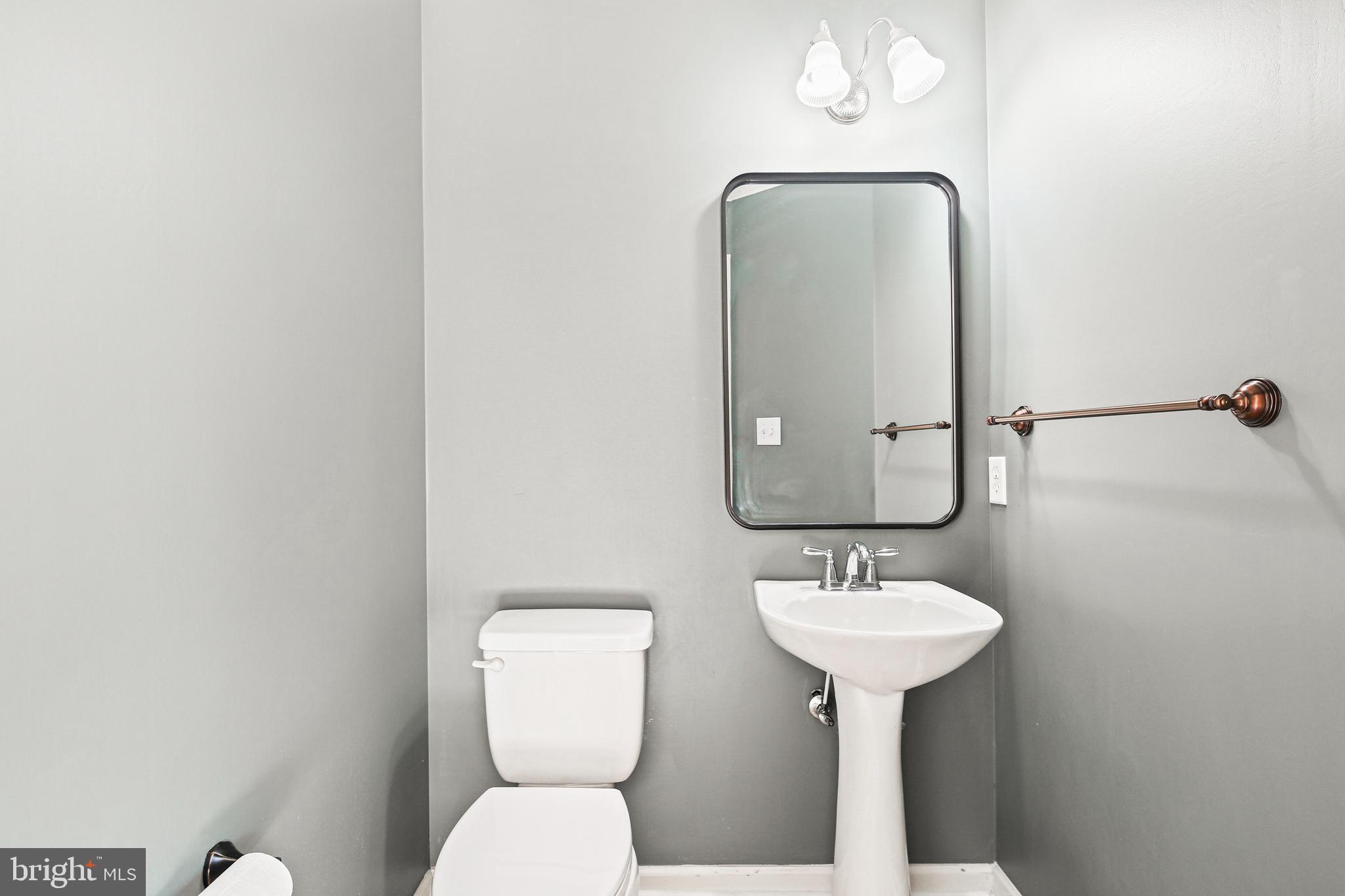 CARRIAGE PINES/LAKE VILL - Residential Lease