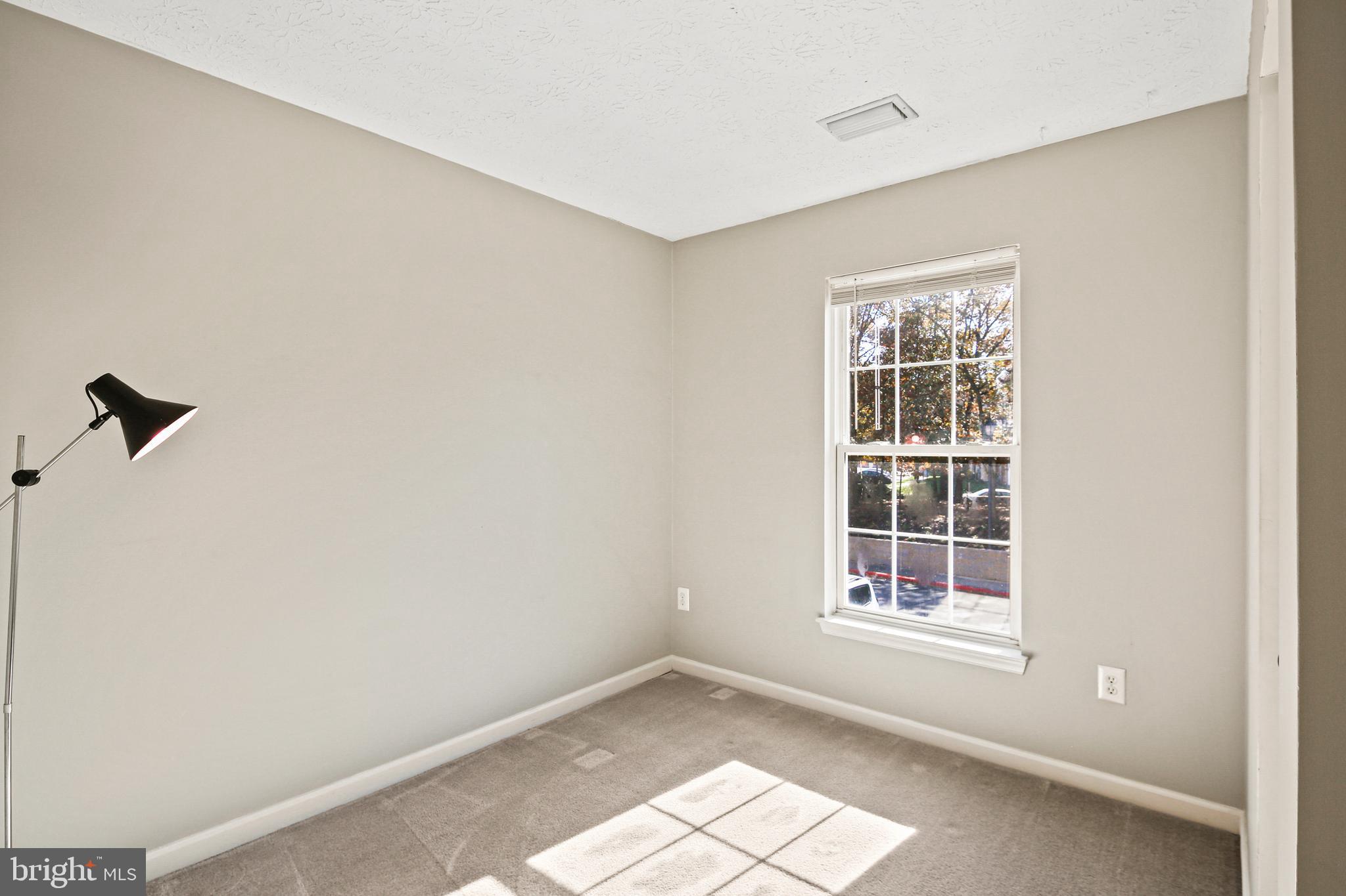 CARRIAGE PINES/LAKE VILL - Residential Lease