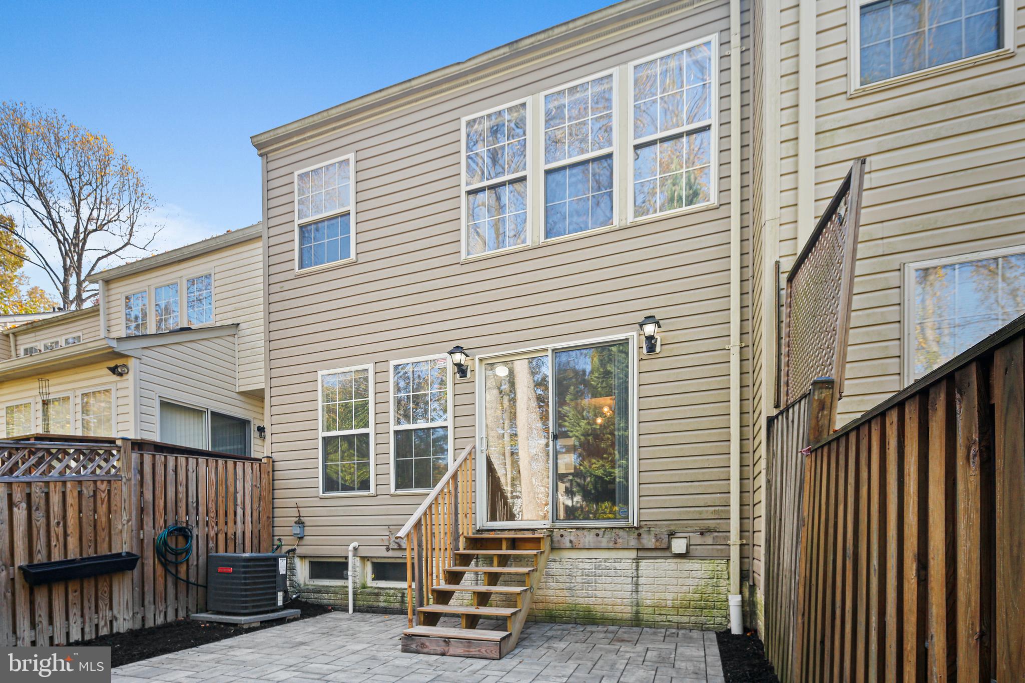 CARRIAGE PINES/LAKE VILL - Residential Lease