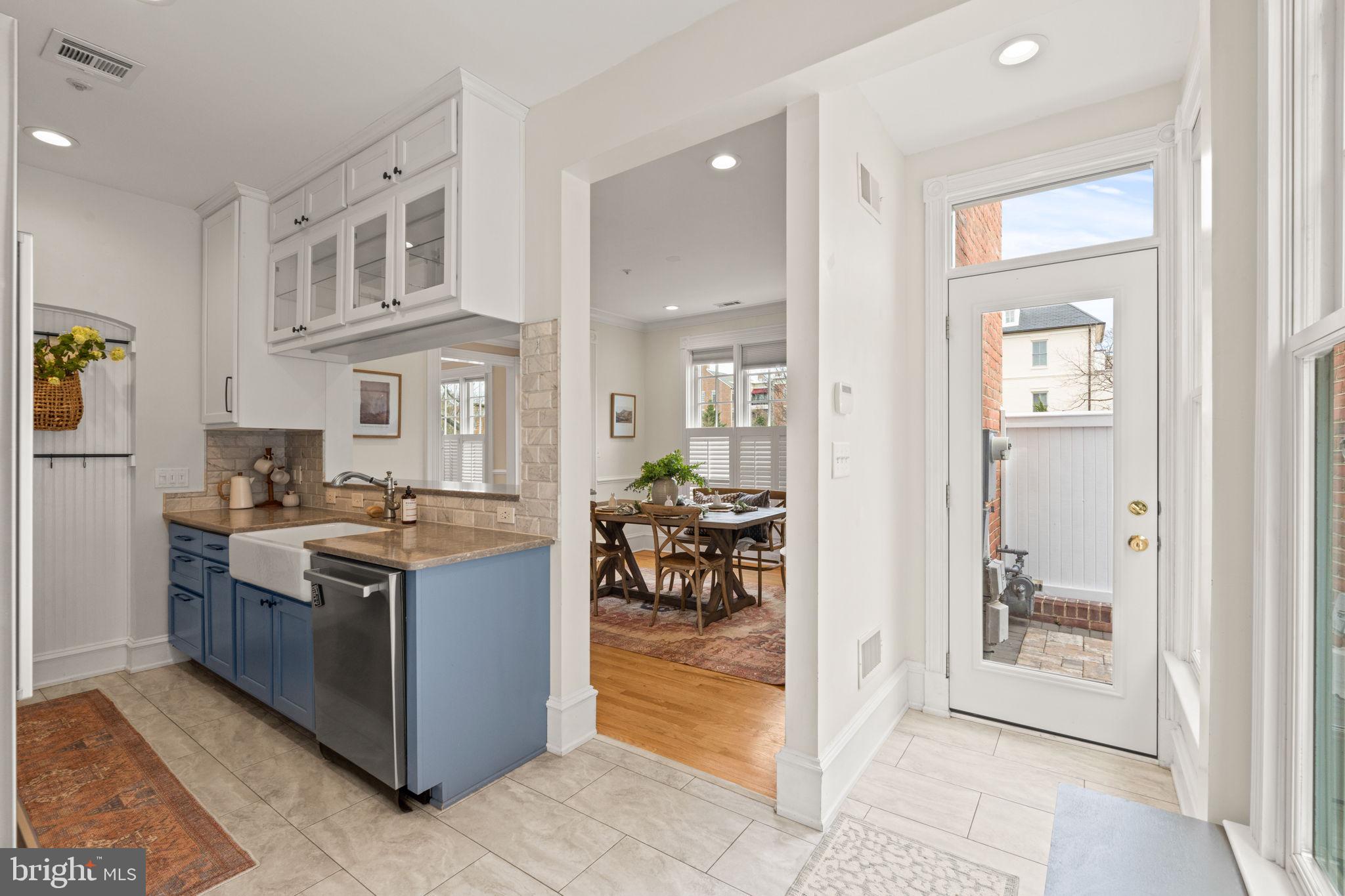 OLD TOWN GATEWAY - Residential