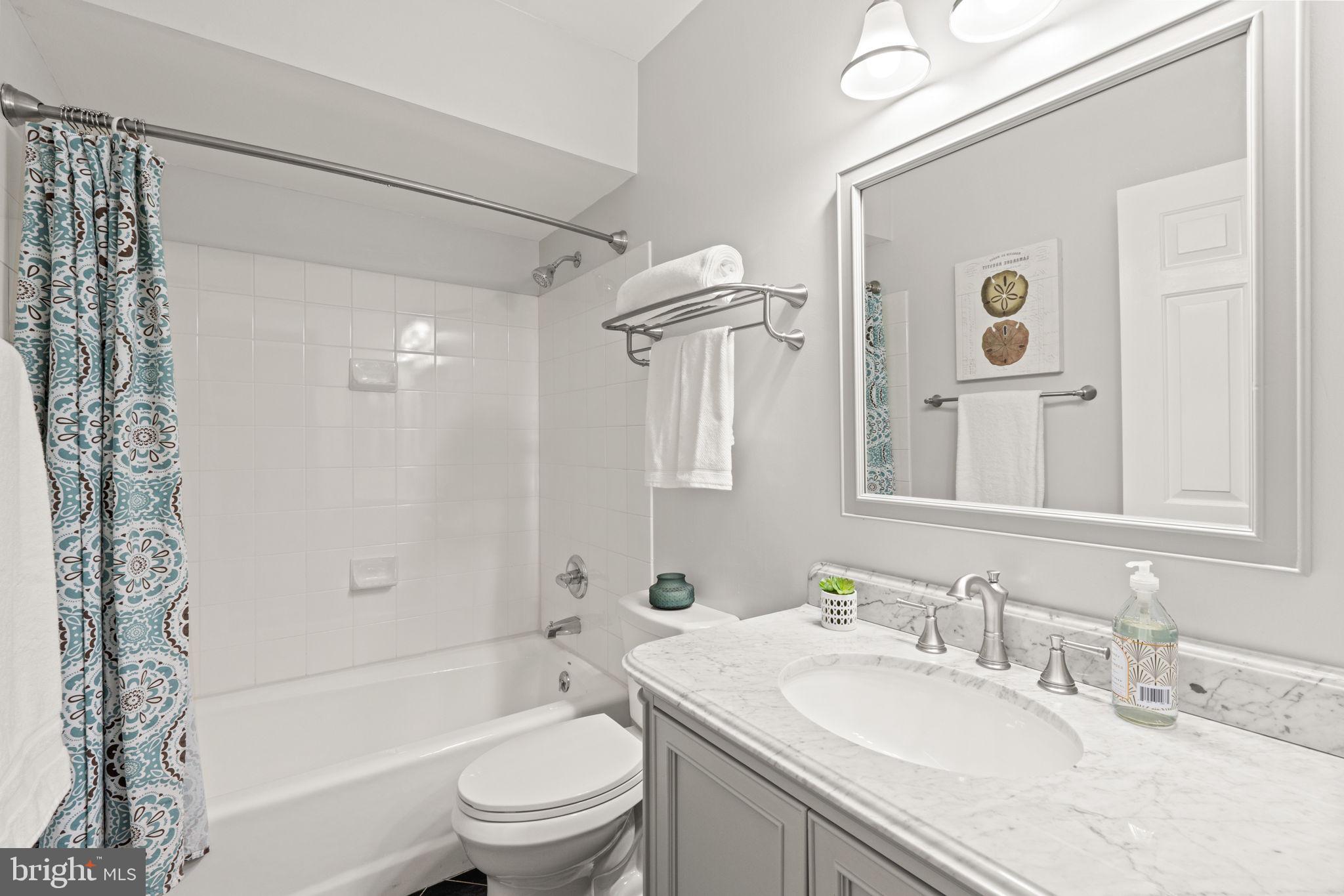 OLD TOWN GATEWAY - Residential