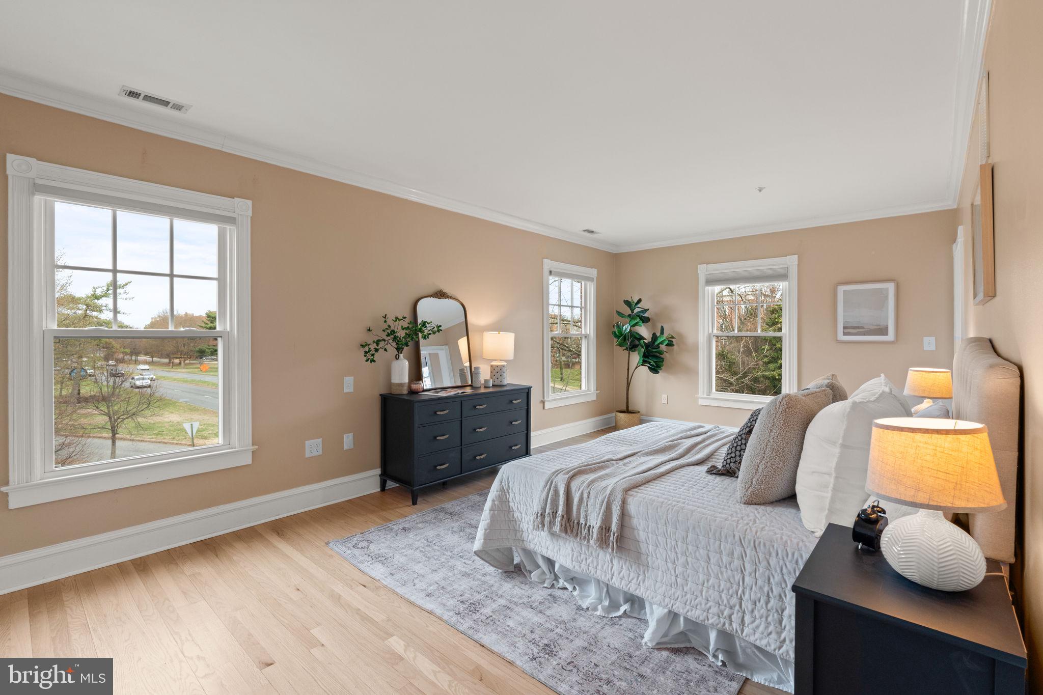 OLD TOWN GATEWAY - Residential