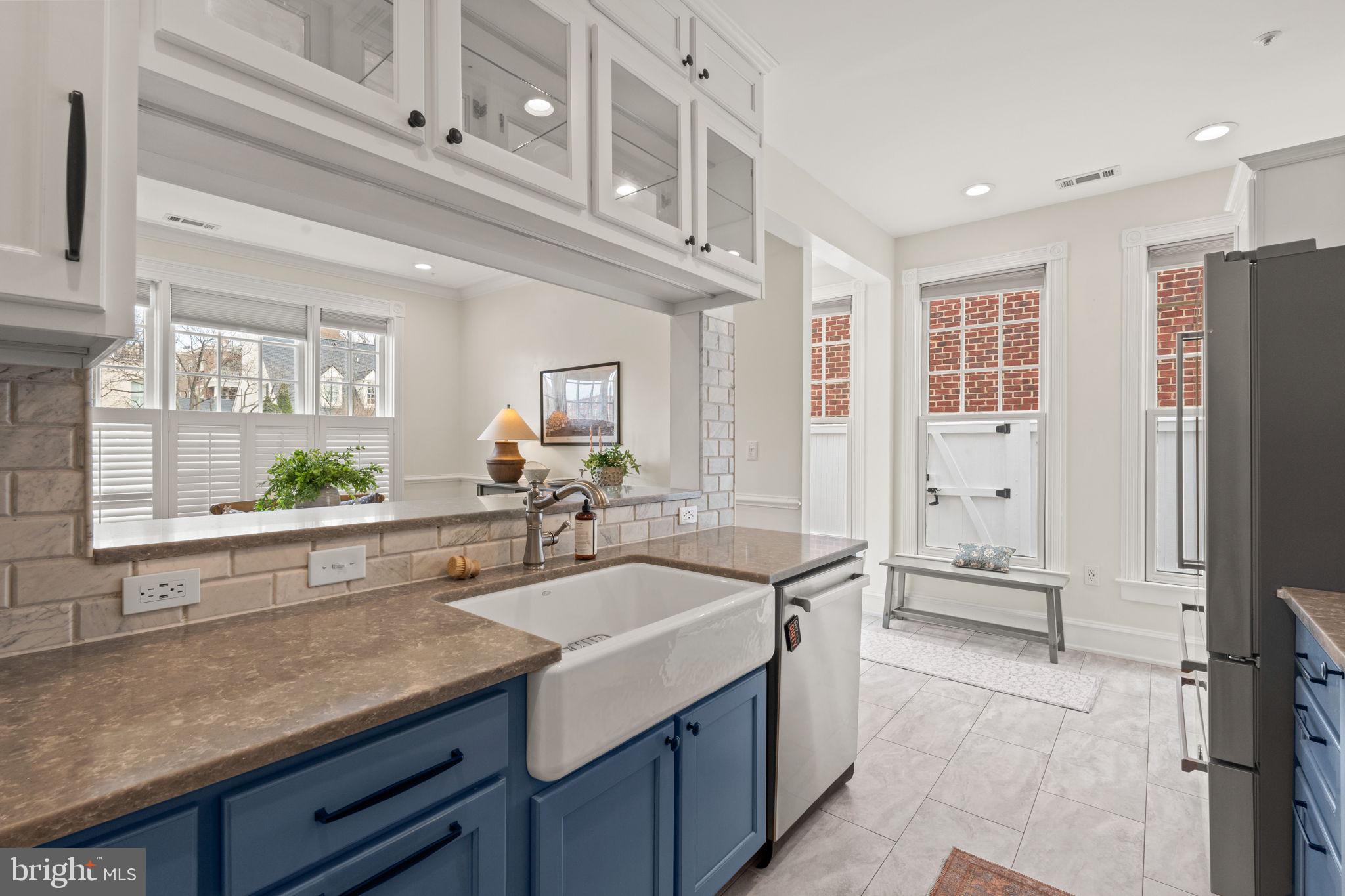 OLD TOWN GATEWAY - Residential