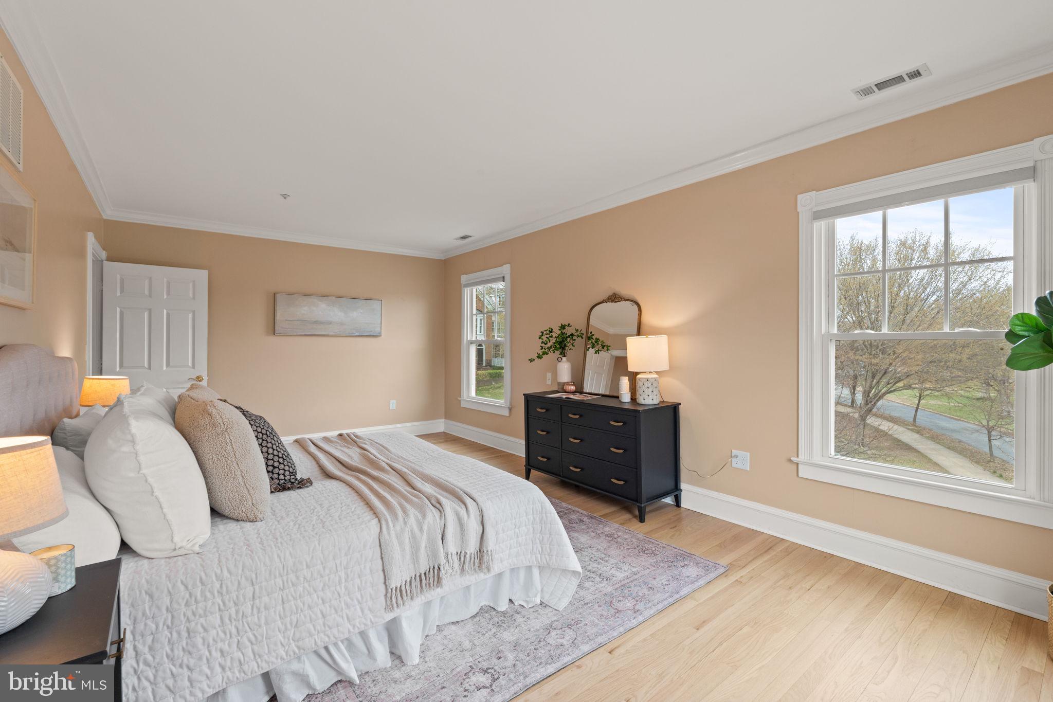 OLD TOWN GATEWAY - Residential