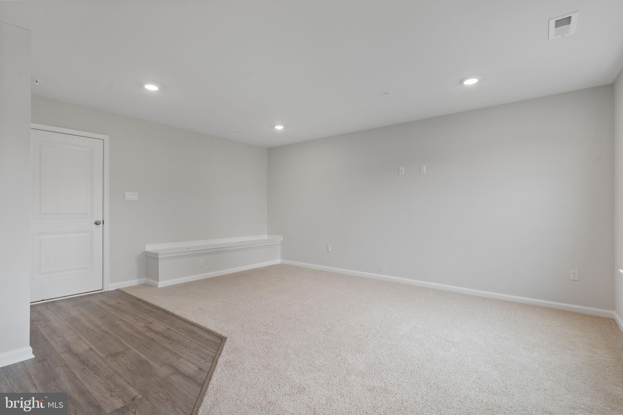 WOODYARD STATION - Residential Lease