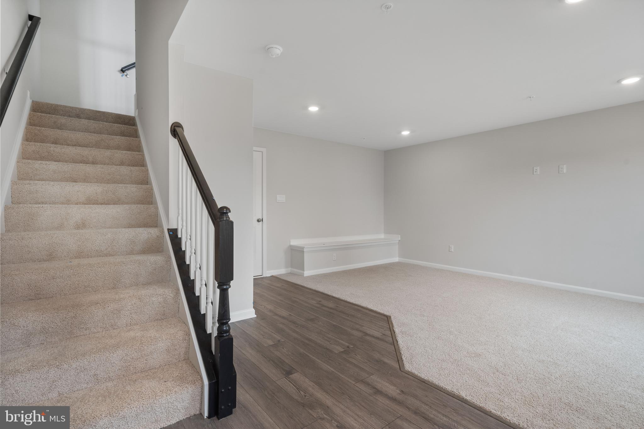 WOODYARD STATION - Residential Lease