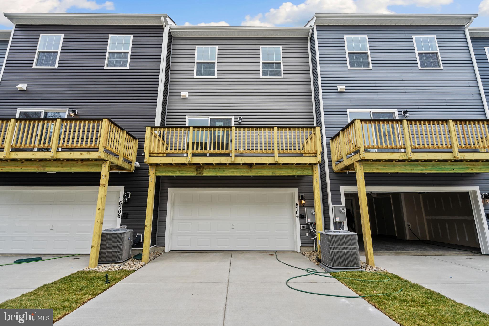 WOODYARD STATION - Residential Lease