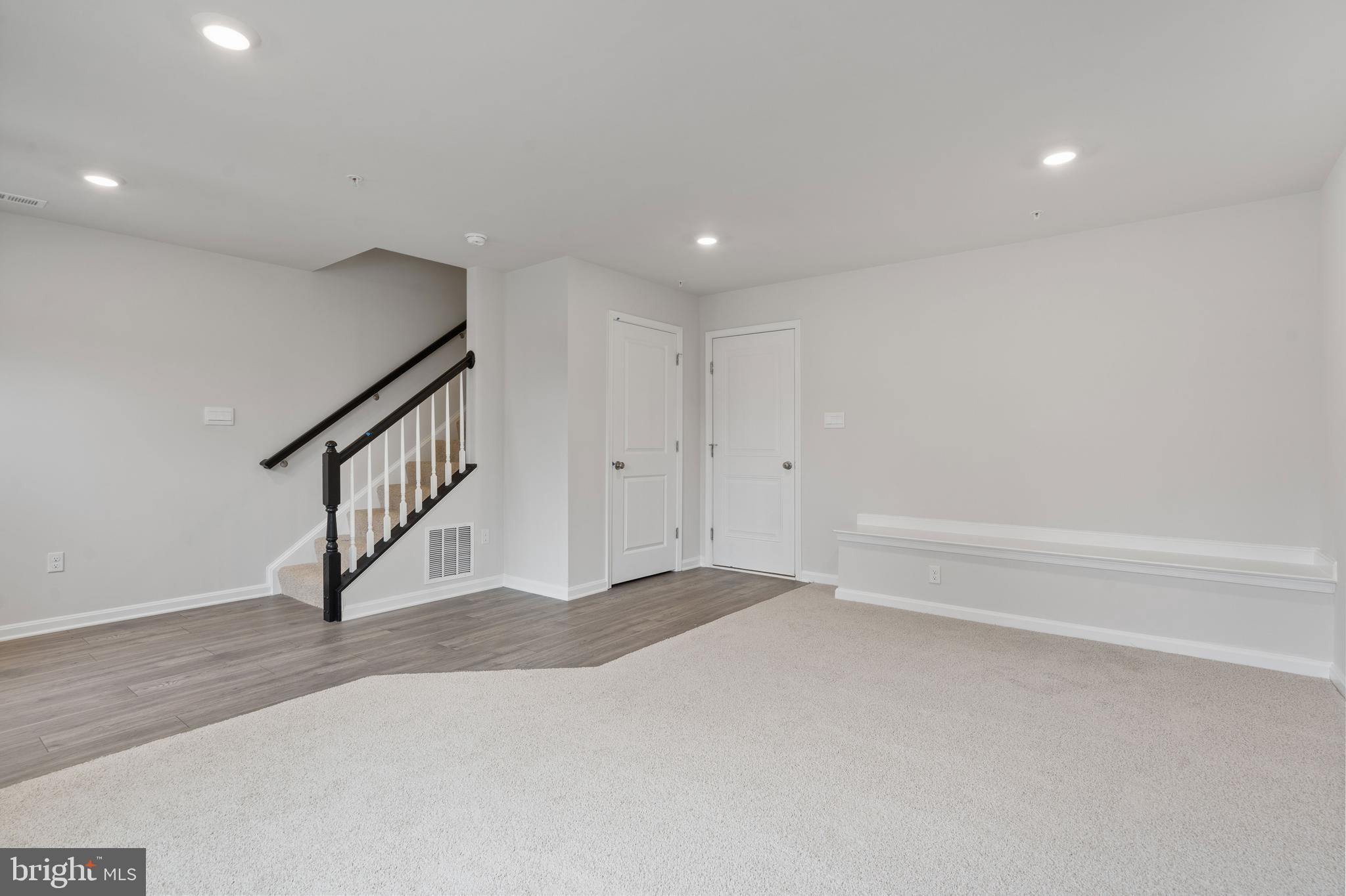 WOODYARD STATION - Residential Lease