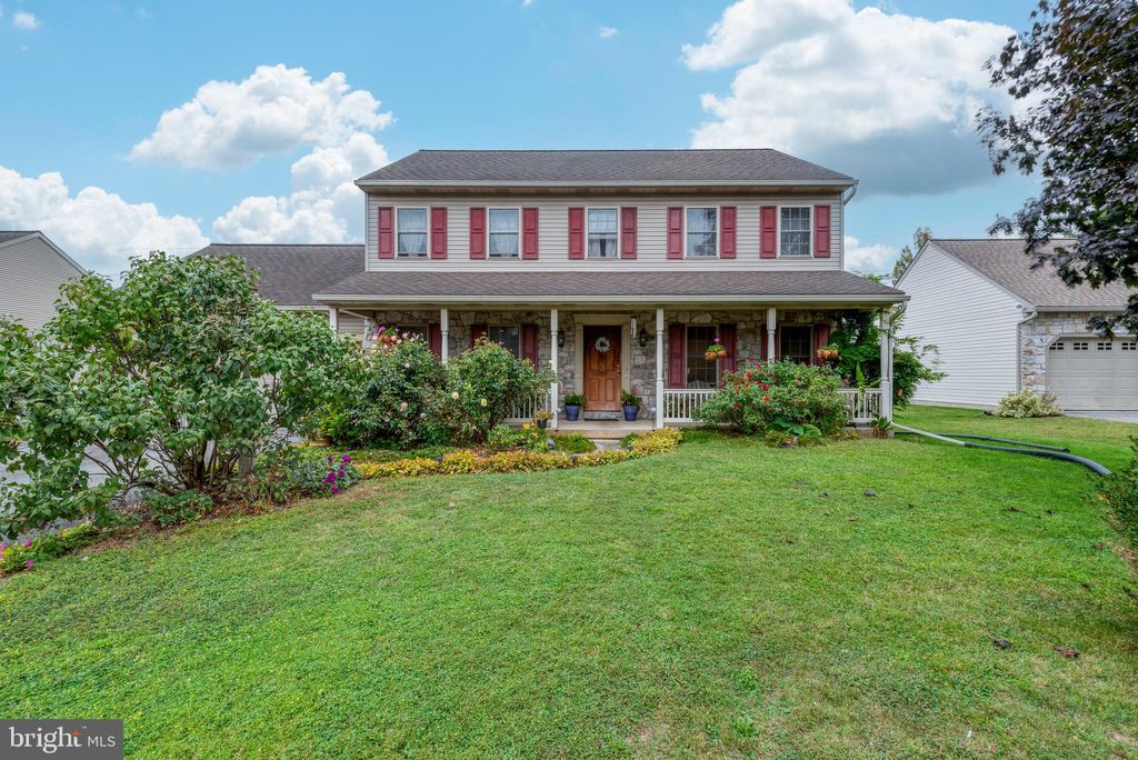 Photo of 323 Enterprise Drive, BIRD IN HAND, PA 17505 (MLS # PALA2076746)