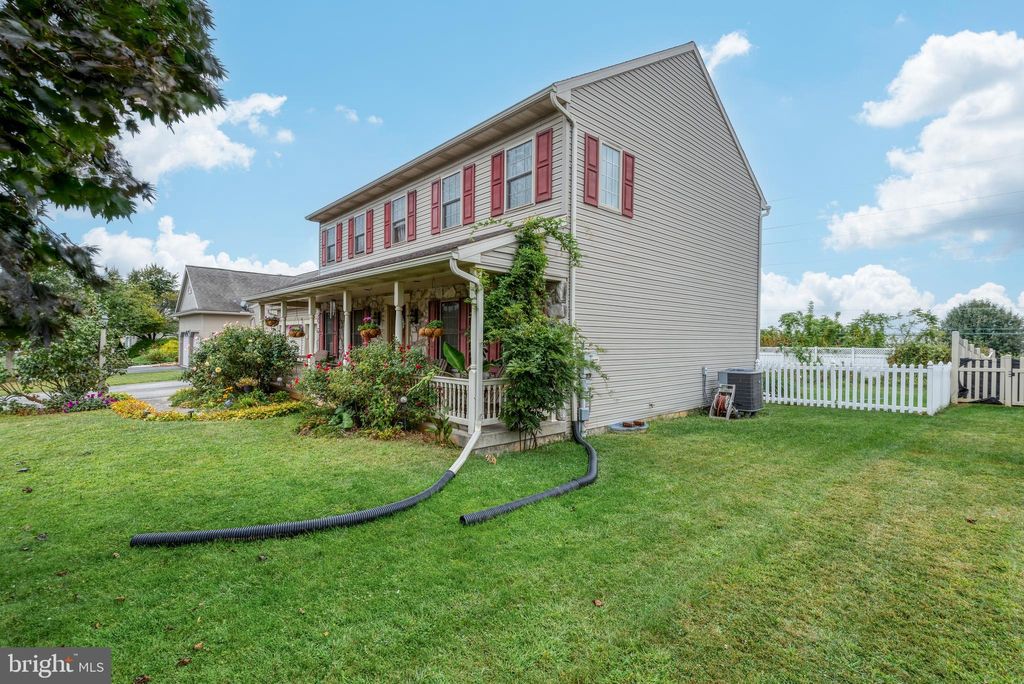 Photo of 323 Enterprise Drive, BIRD IN HAND, PA 17505 (MLS # PALA2076746)