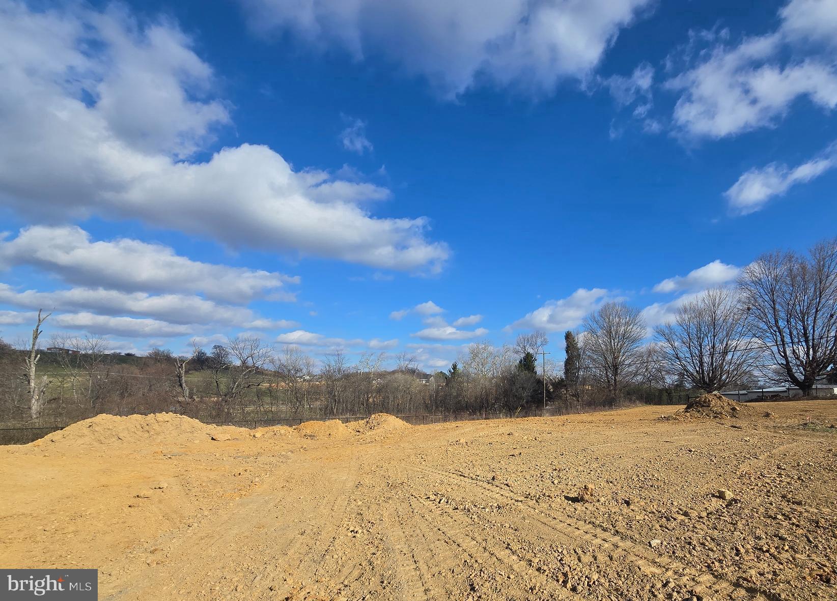 BROOKSIDE - Residential