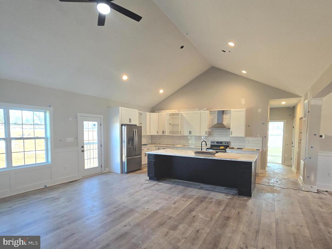 BROOKSIDE - Residential