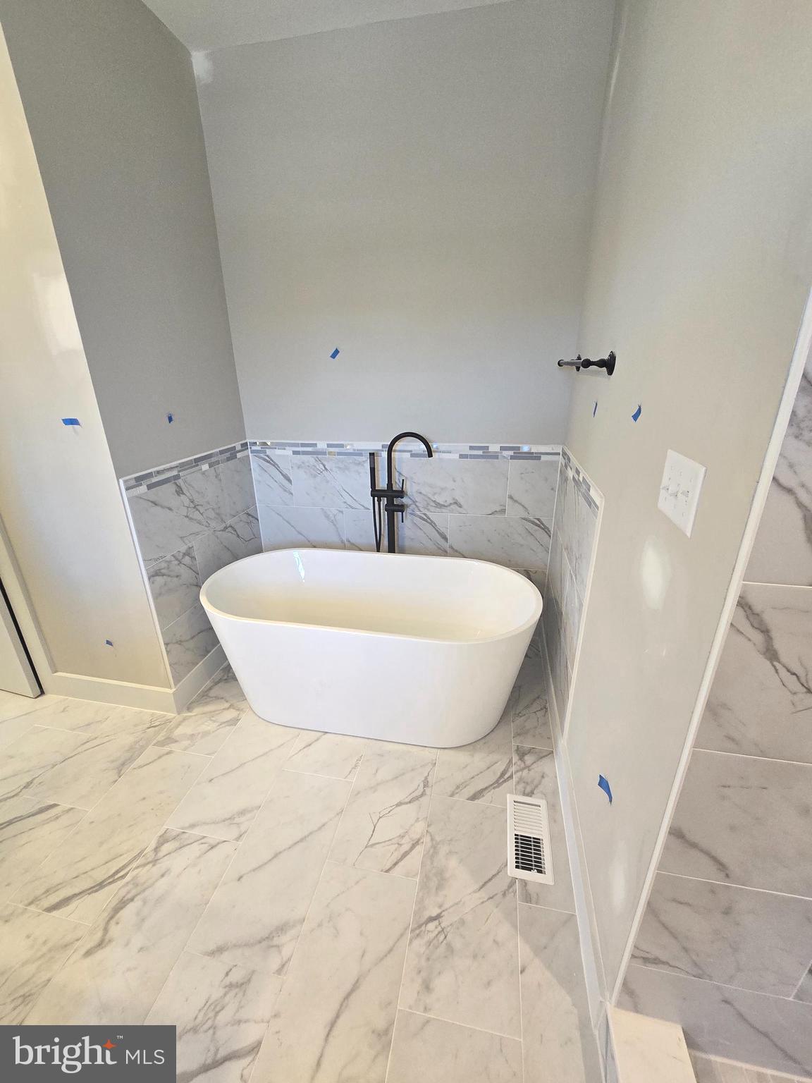 BROOKSIDE - Residential