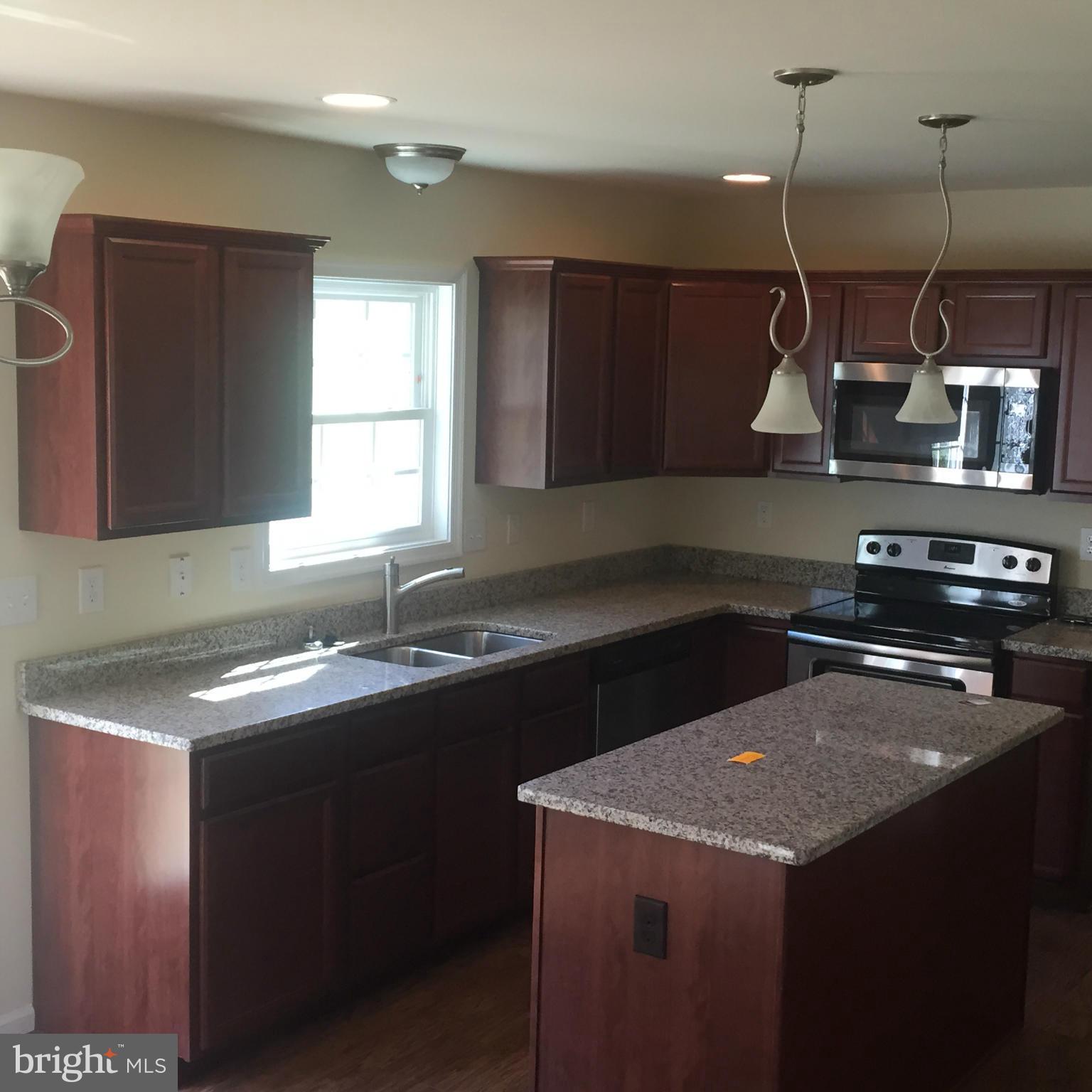 BENTWOOD ESTATES - Residential