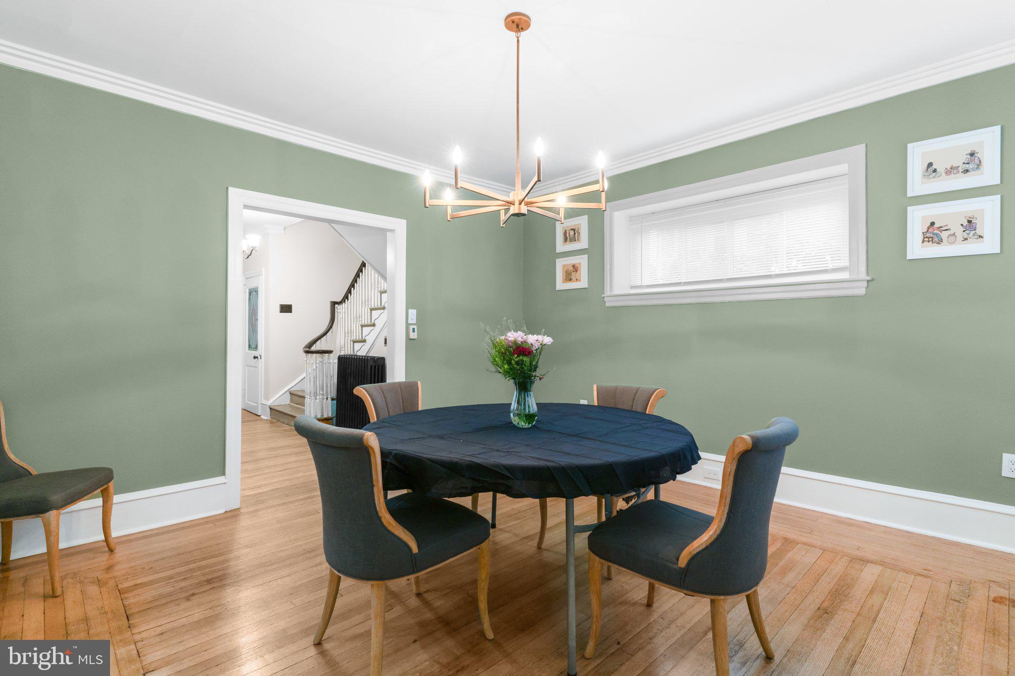 EAST OAK LANE - Residential