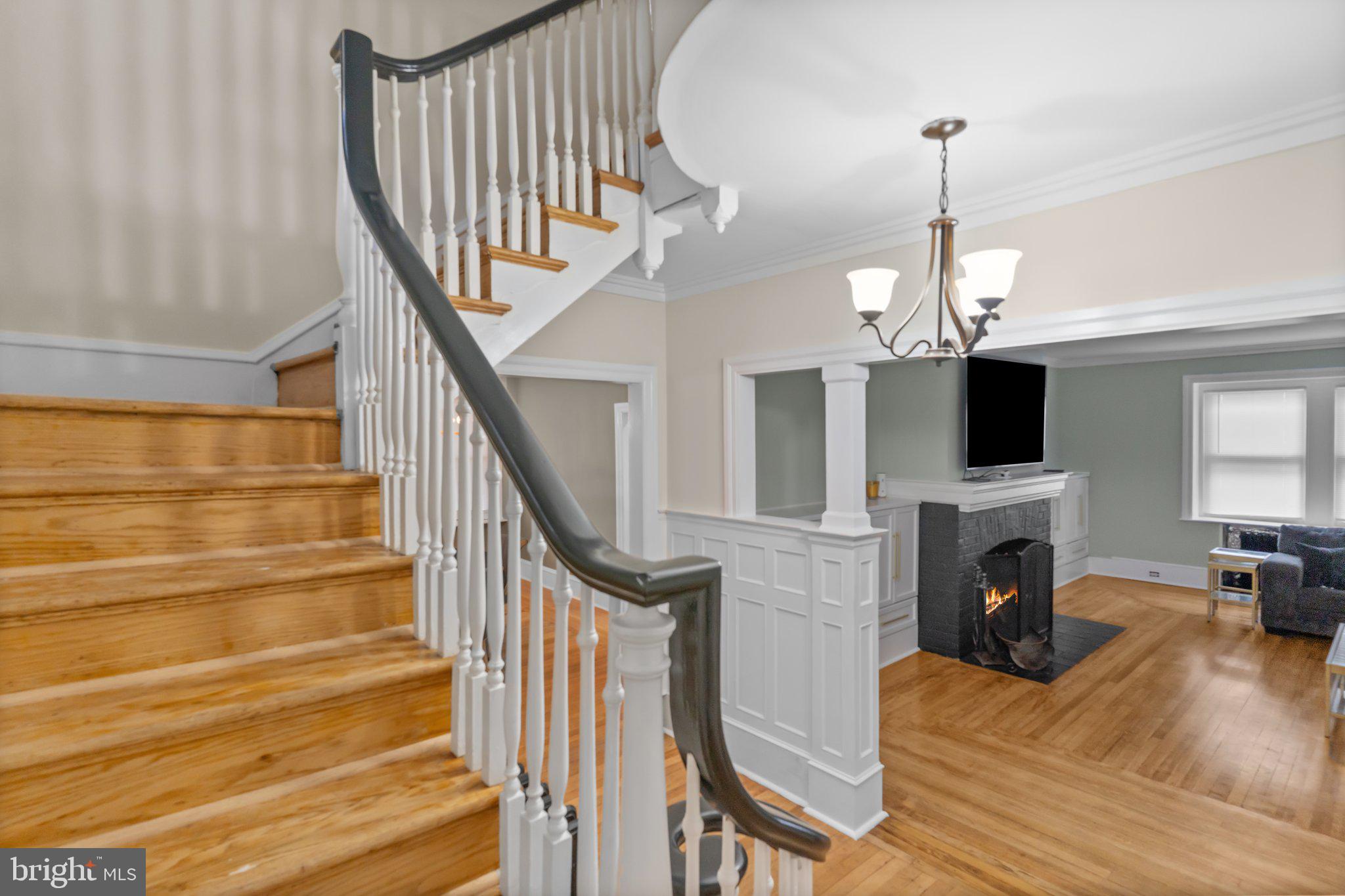 EAST OAK LANE - Residential