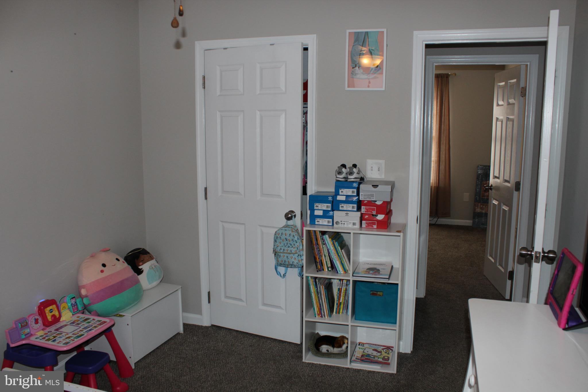 MOSBY STATION - Residential