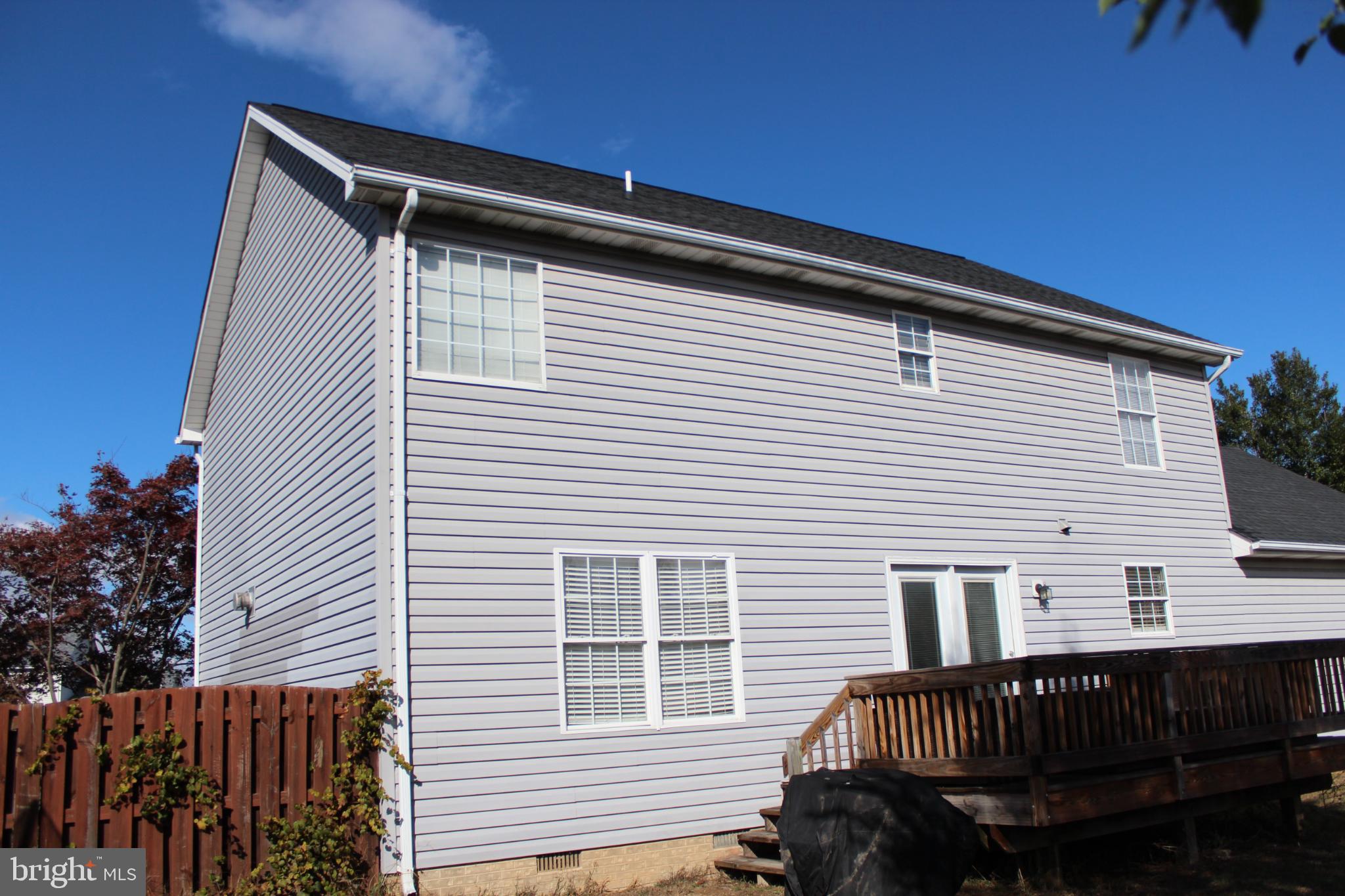 MOSBY STATION - Residential