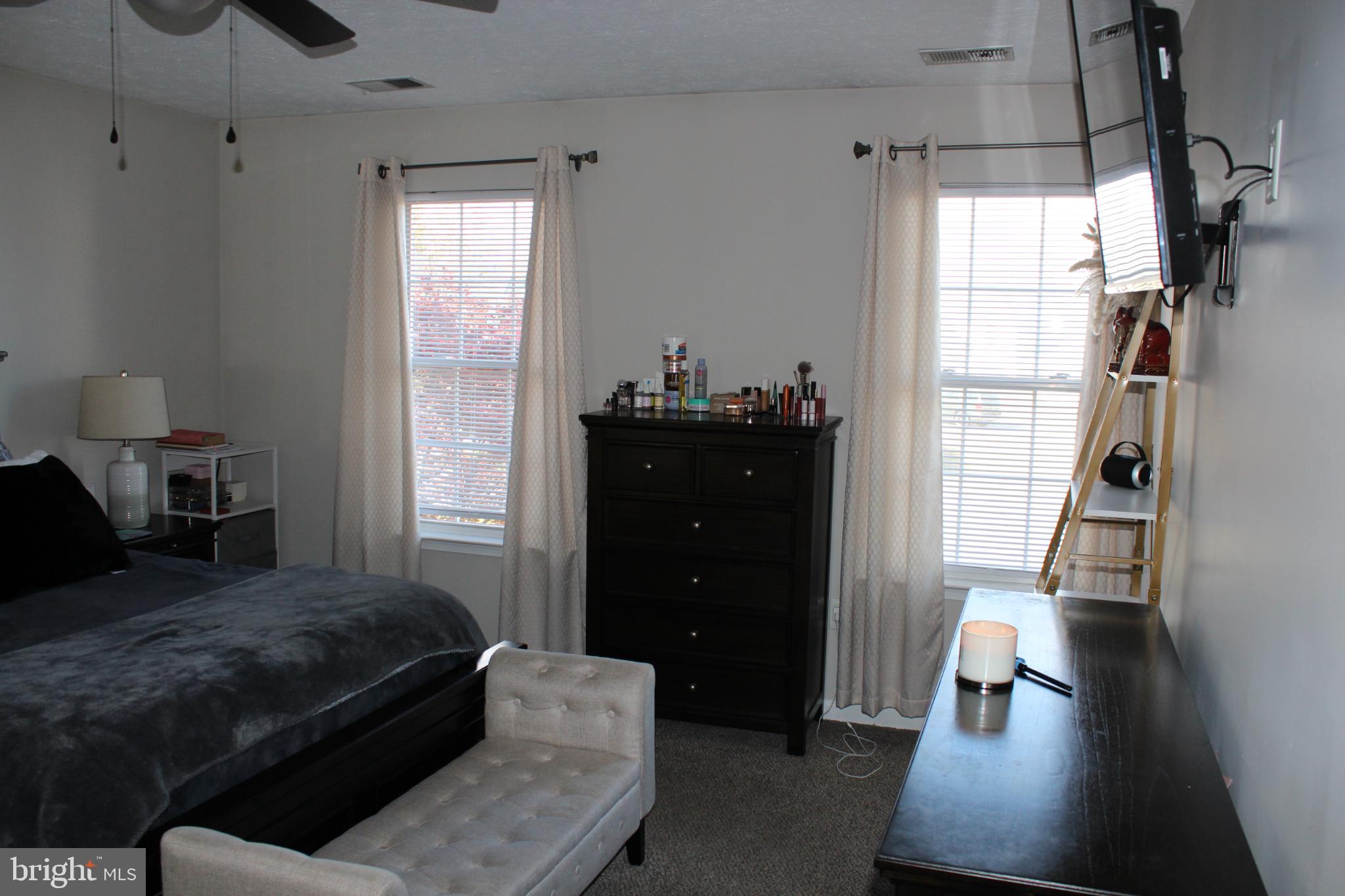 MOSBY STATION - Residential