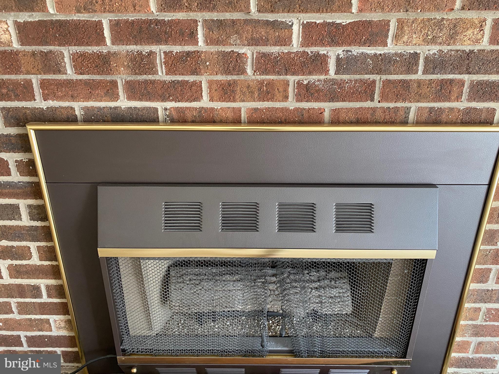 AMBERLEIGH FARMS - Residential