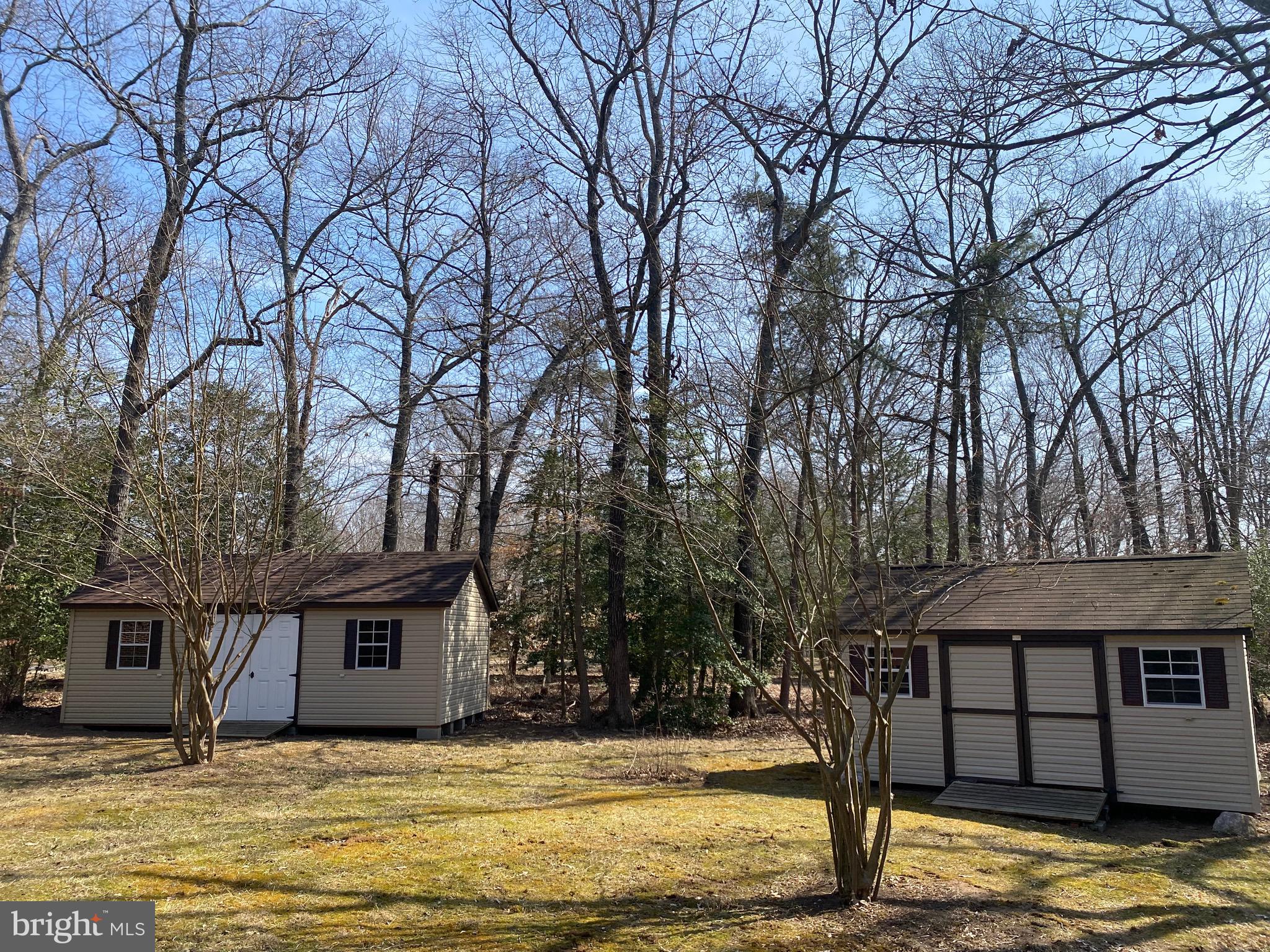 AMBERLEIGH FARMS - Residential