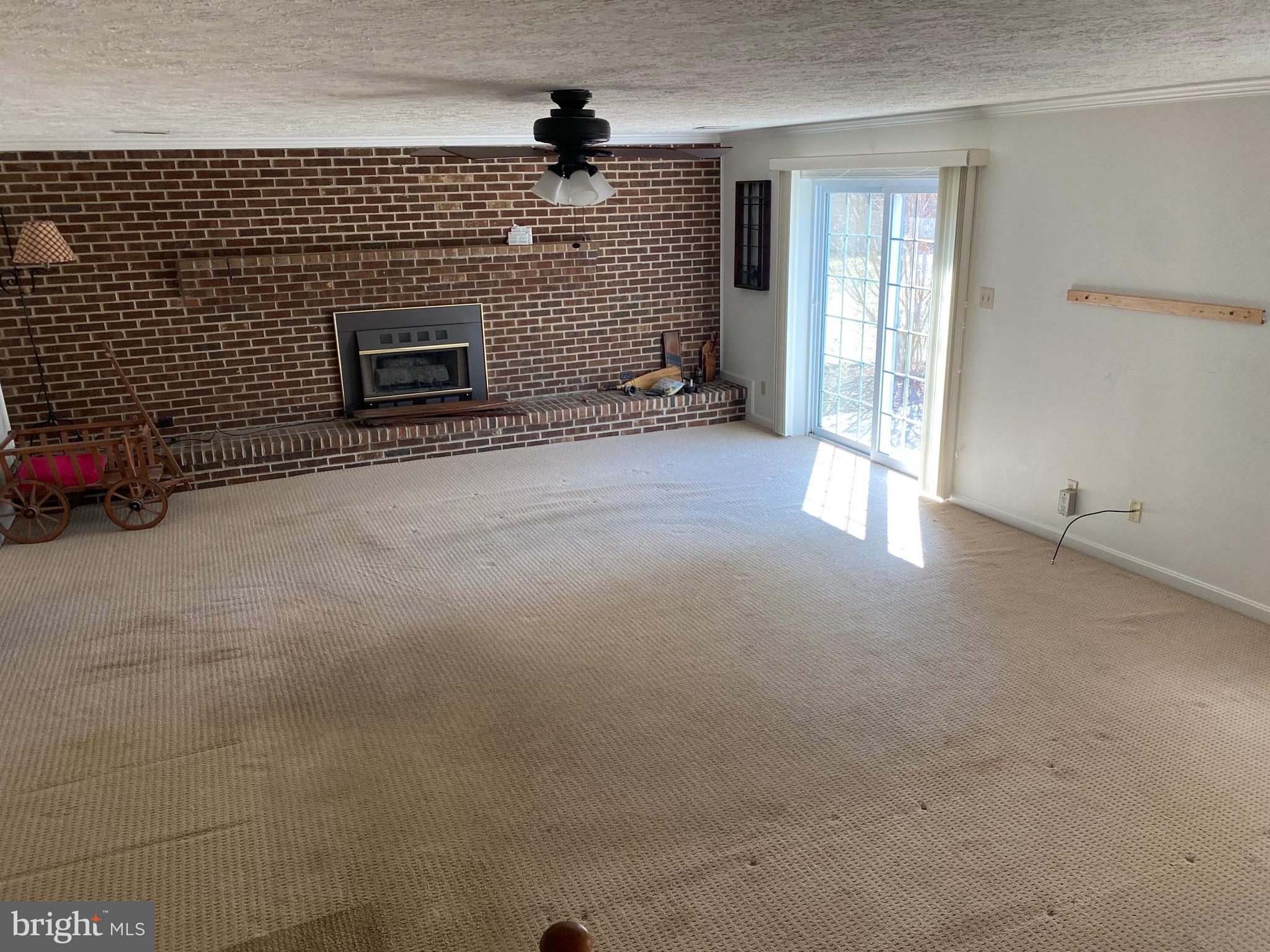 AMBERLEIGH FARMS - Residential