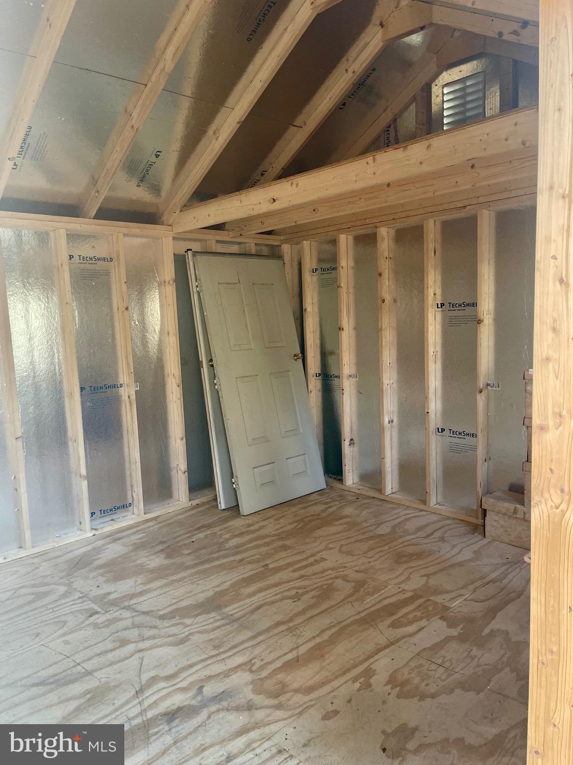 AMBERLEIGH FARMS - Residential