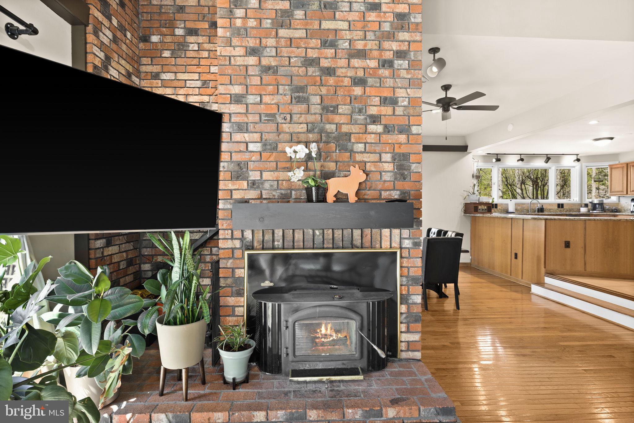 LAKE OF THE WOODS - Residential