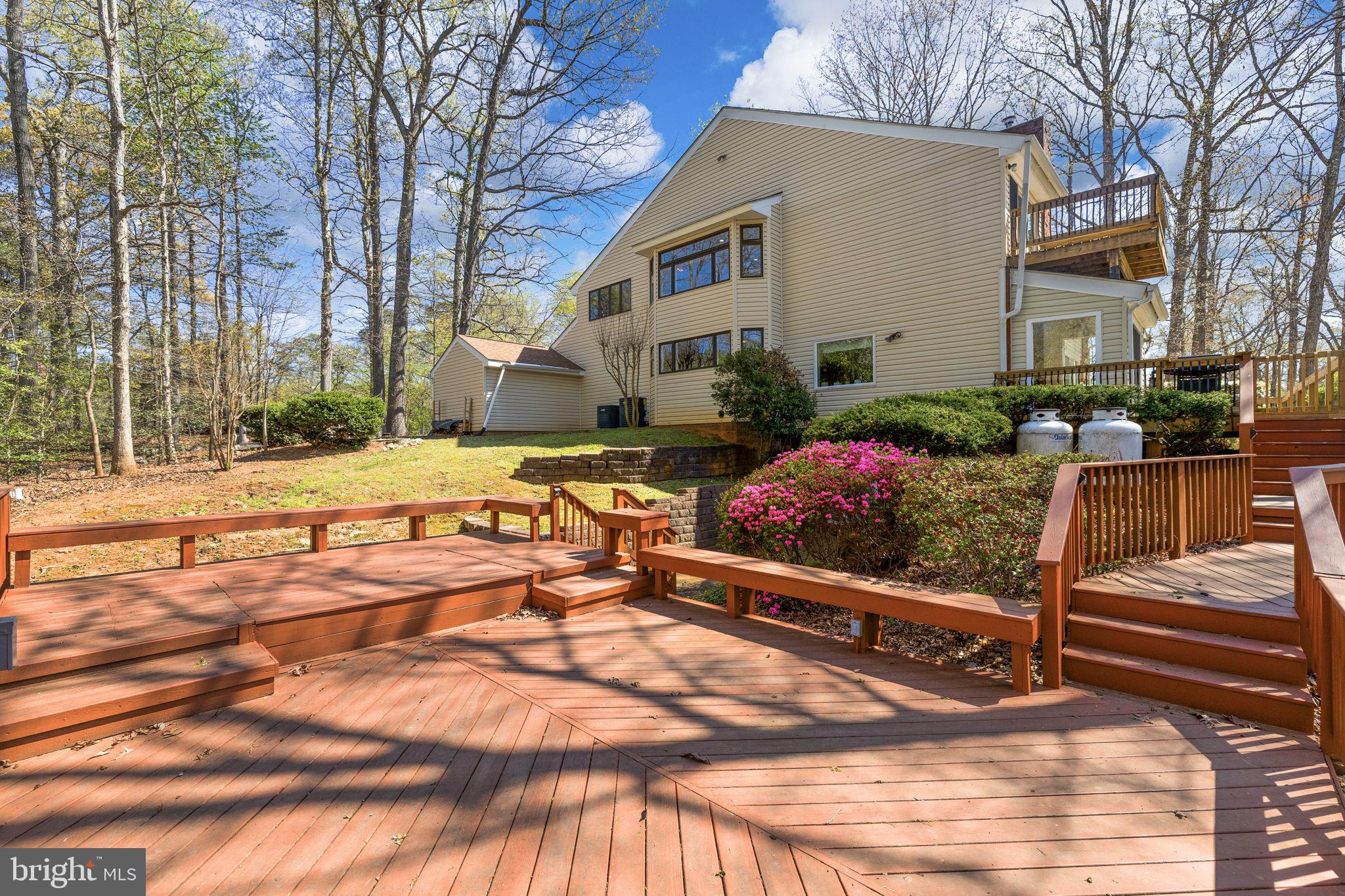 LAKE OF THE WOODS - Residential