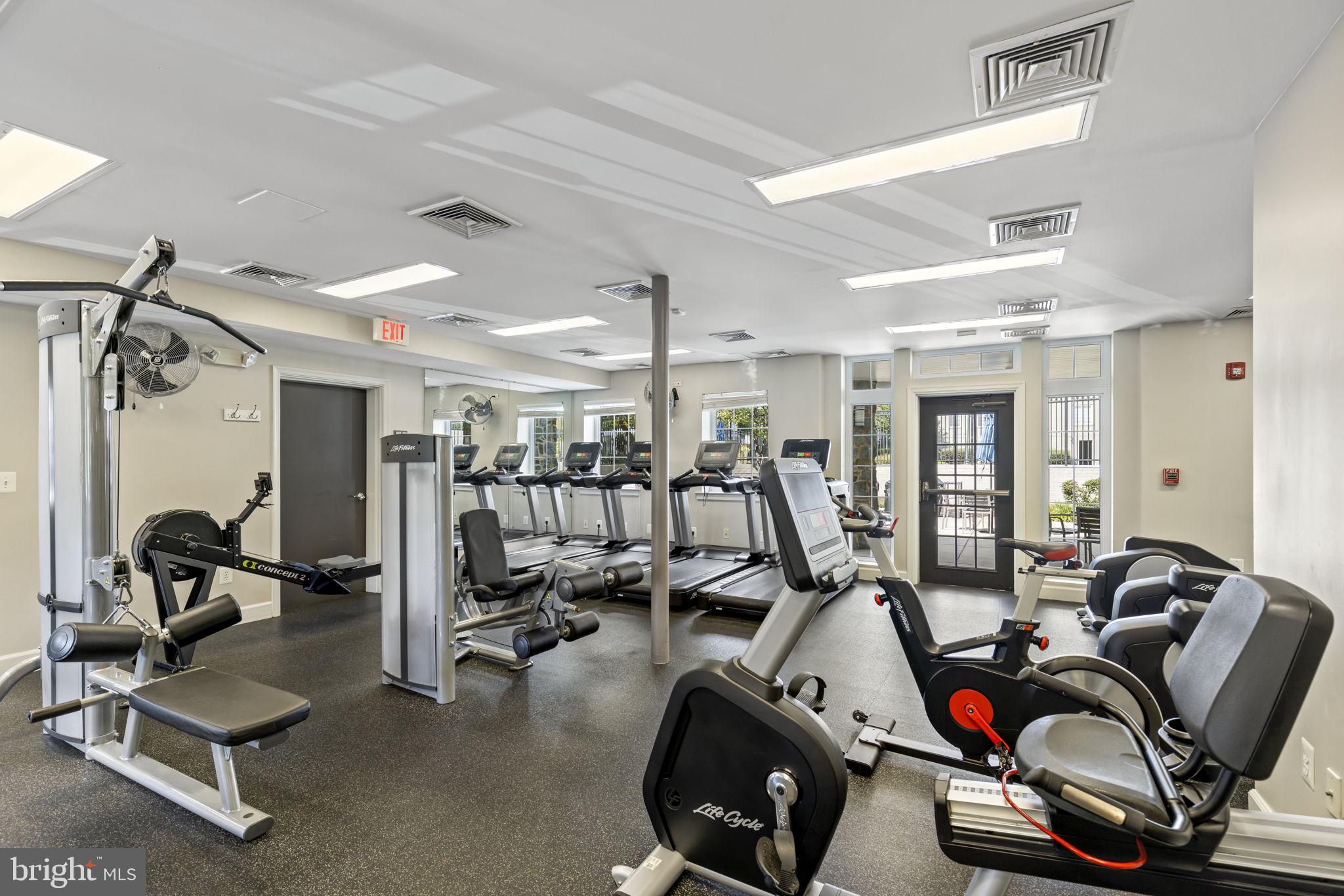 WEST VILLAGE OF SHIRLINGTON - Residential