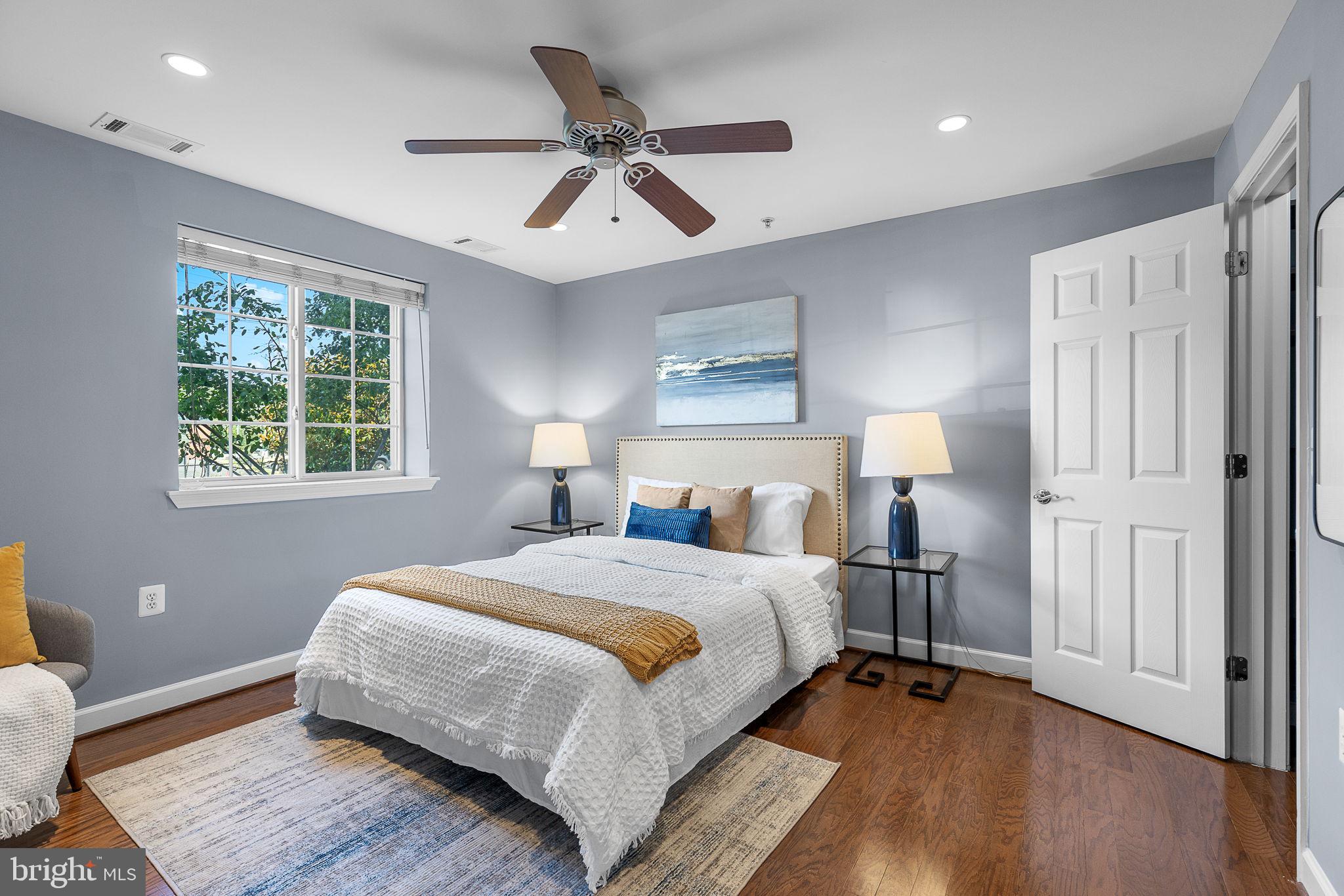 WEST VILLAGE OF SHIRLINGTON - Residential