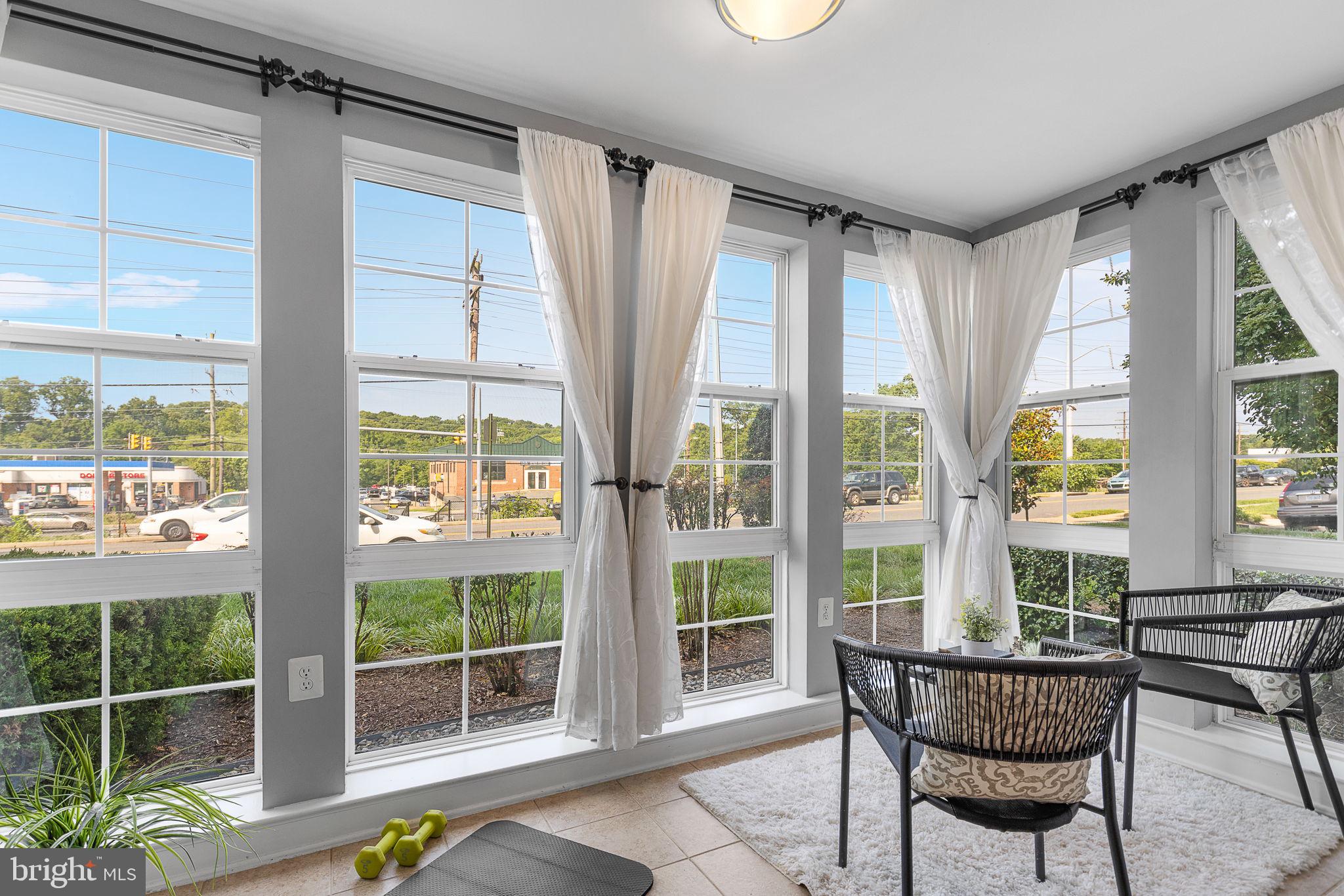 WEST VILLAGE OF SHIRLINGTON - Residential