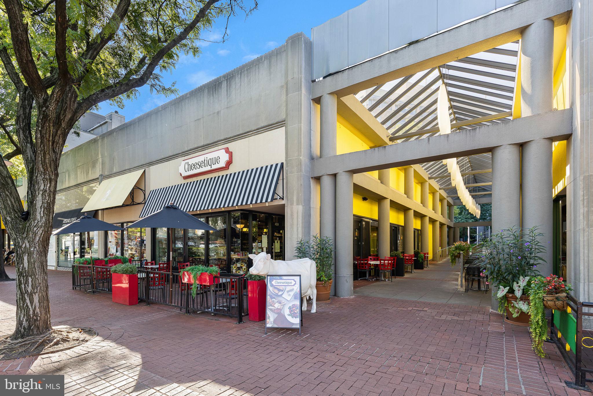 WEST VILLAGE OF SHIRLINGTON - Residential