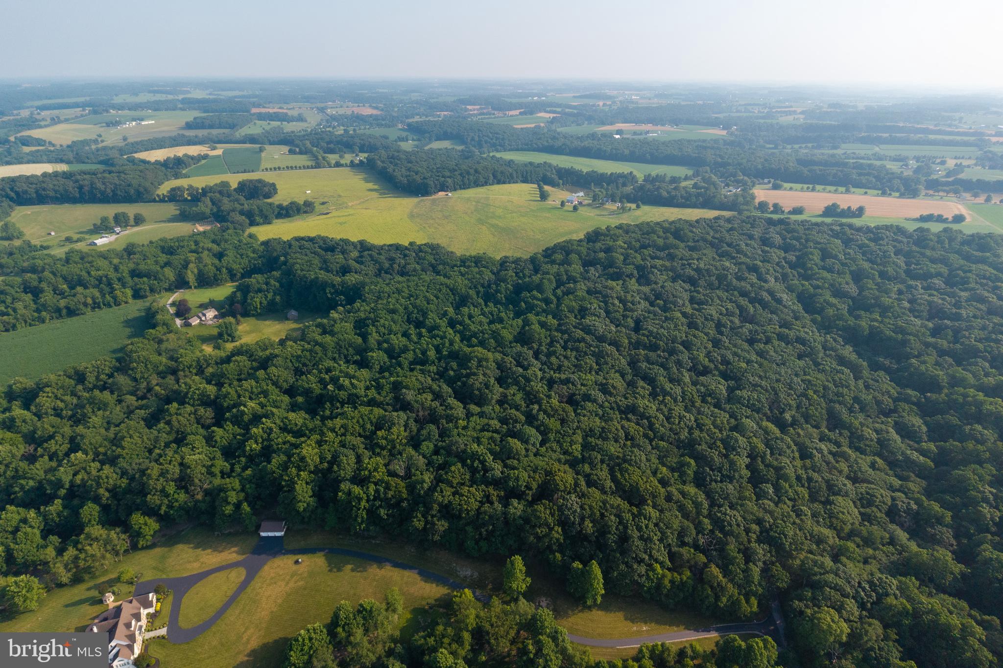 639 N FIVE POINT ROAD 118