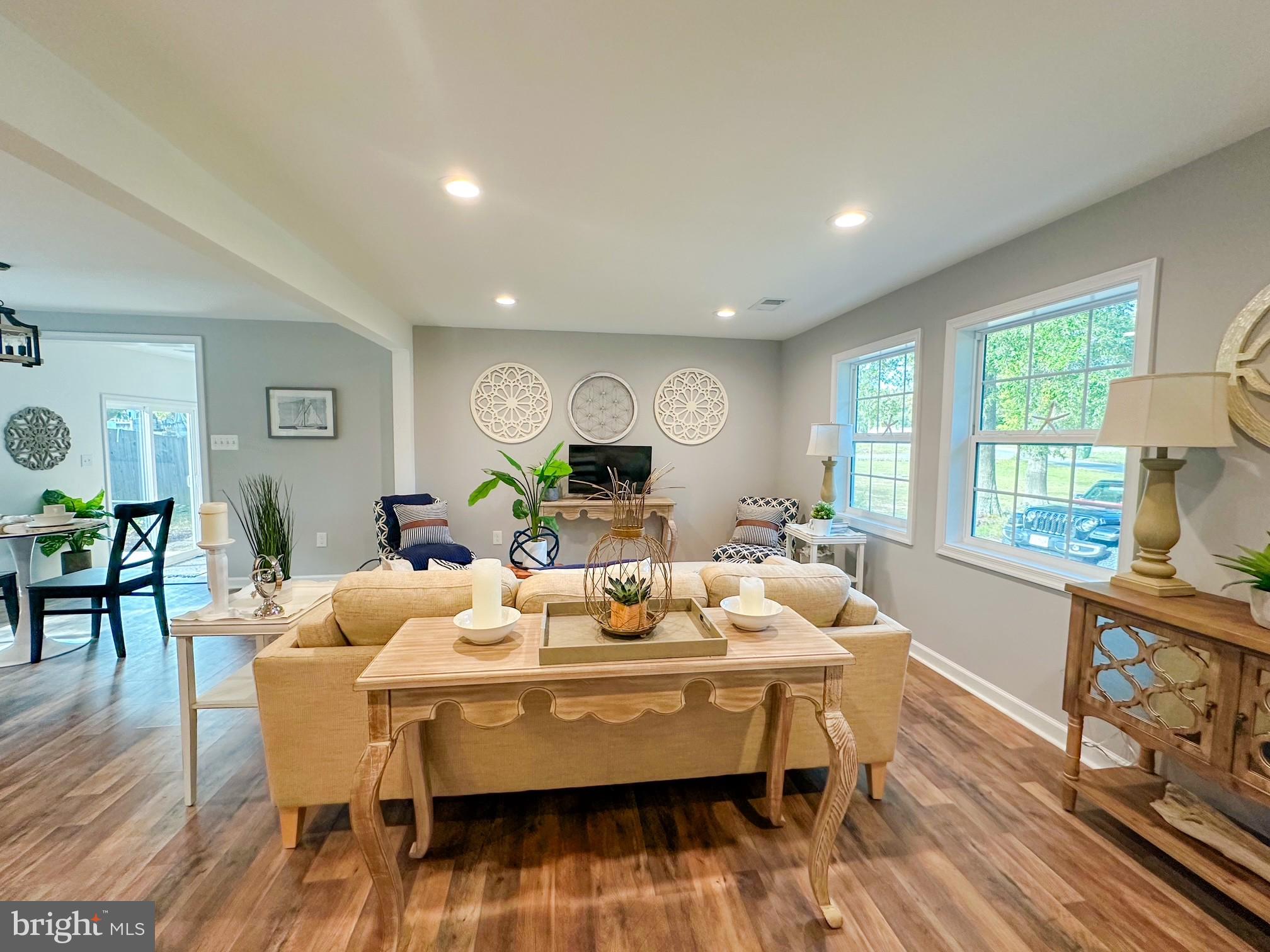 PINEWOOD ACRES - Residential