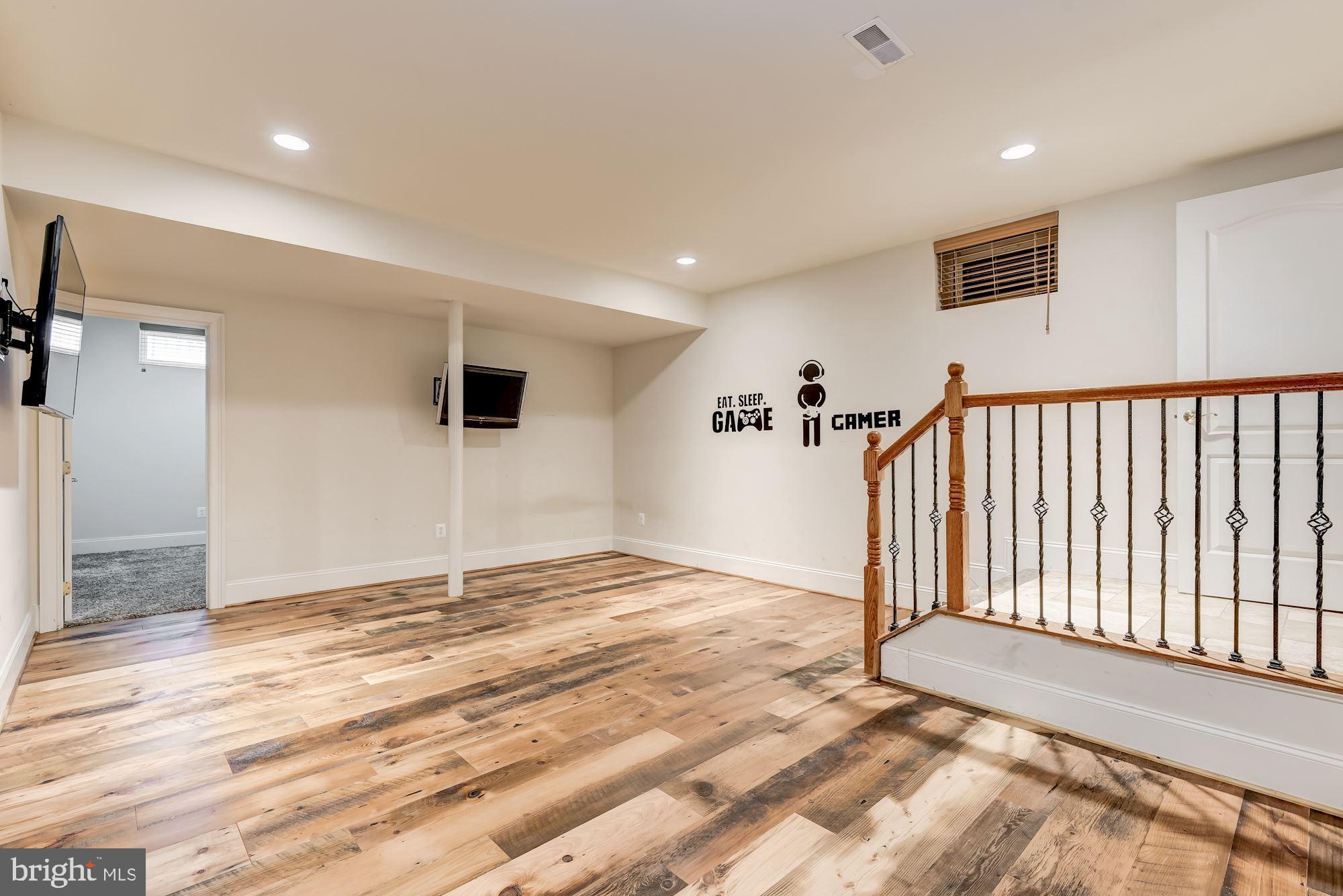 PATUXENT CHASE - Residential