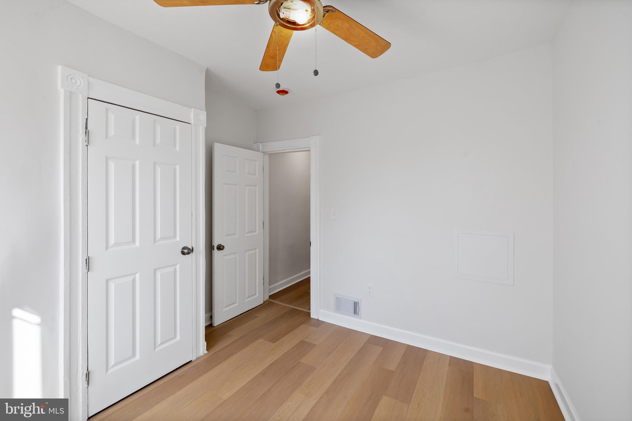 HARWOOD - Residential