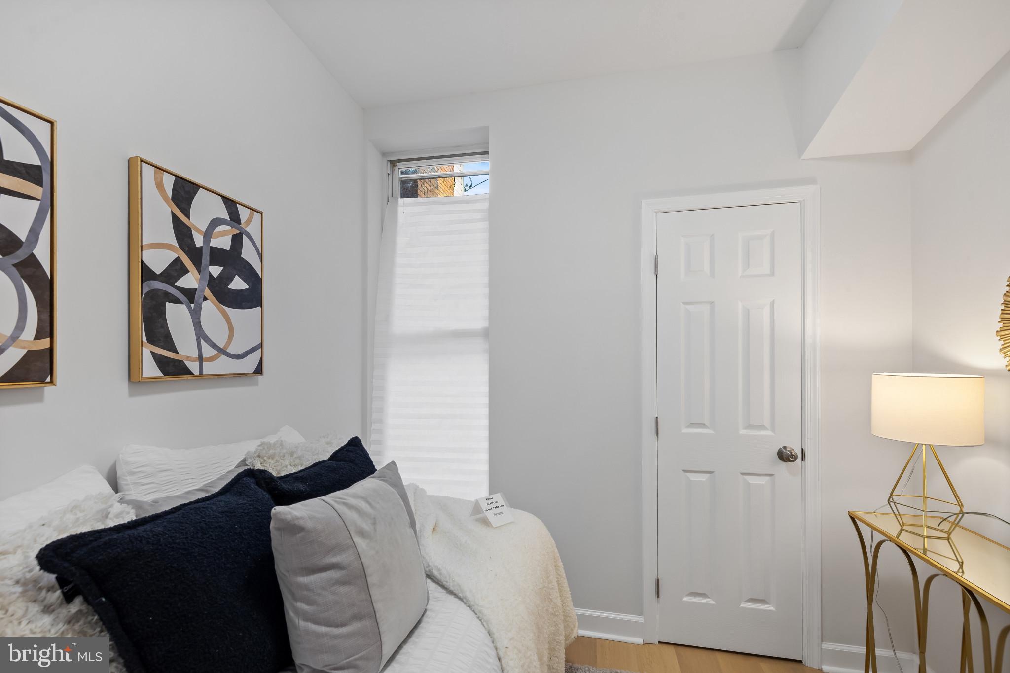 HARWOOD - Residential