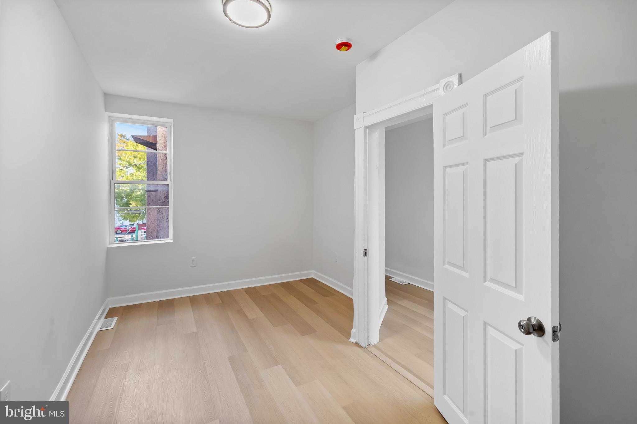 HARWOOD - Residential