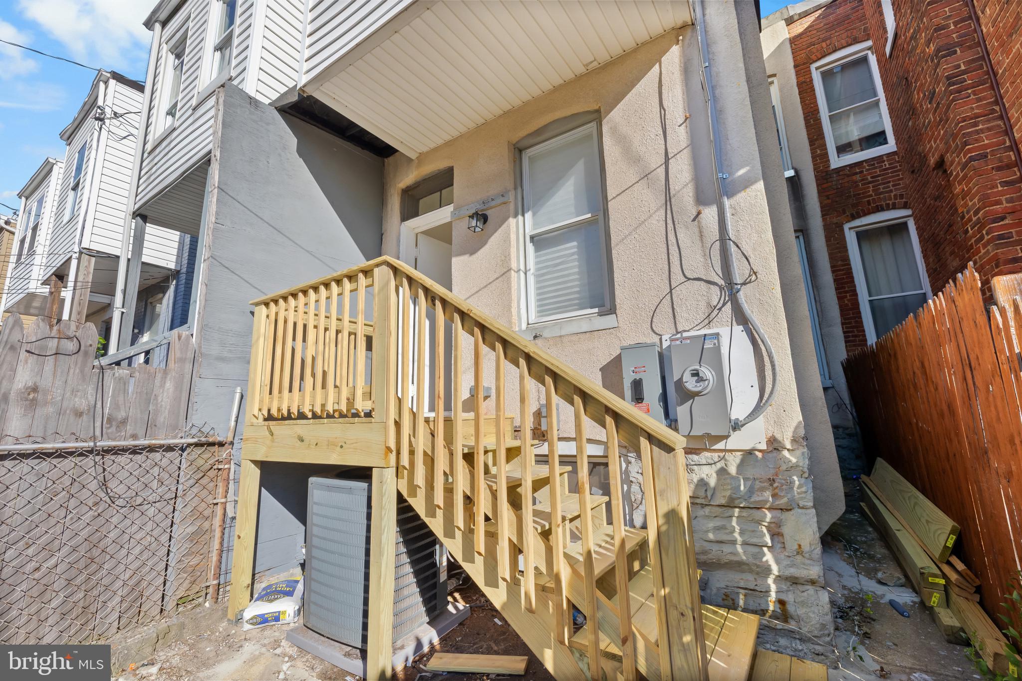 HARWOOD - Residential