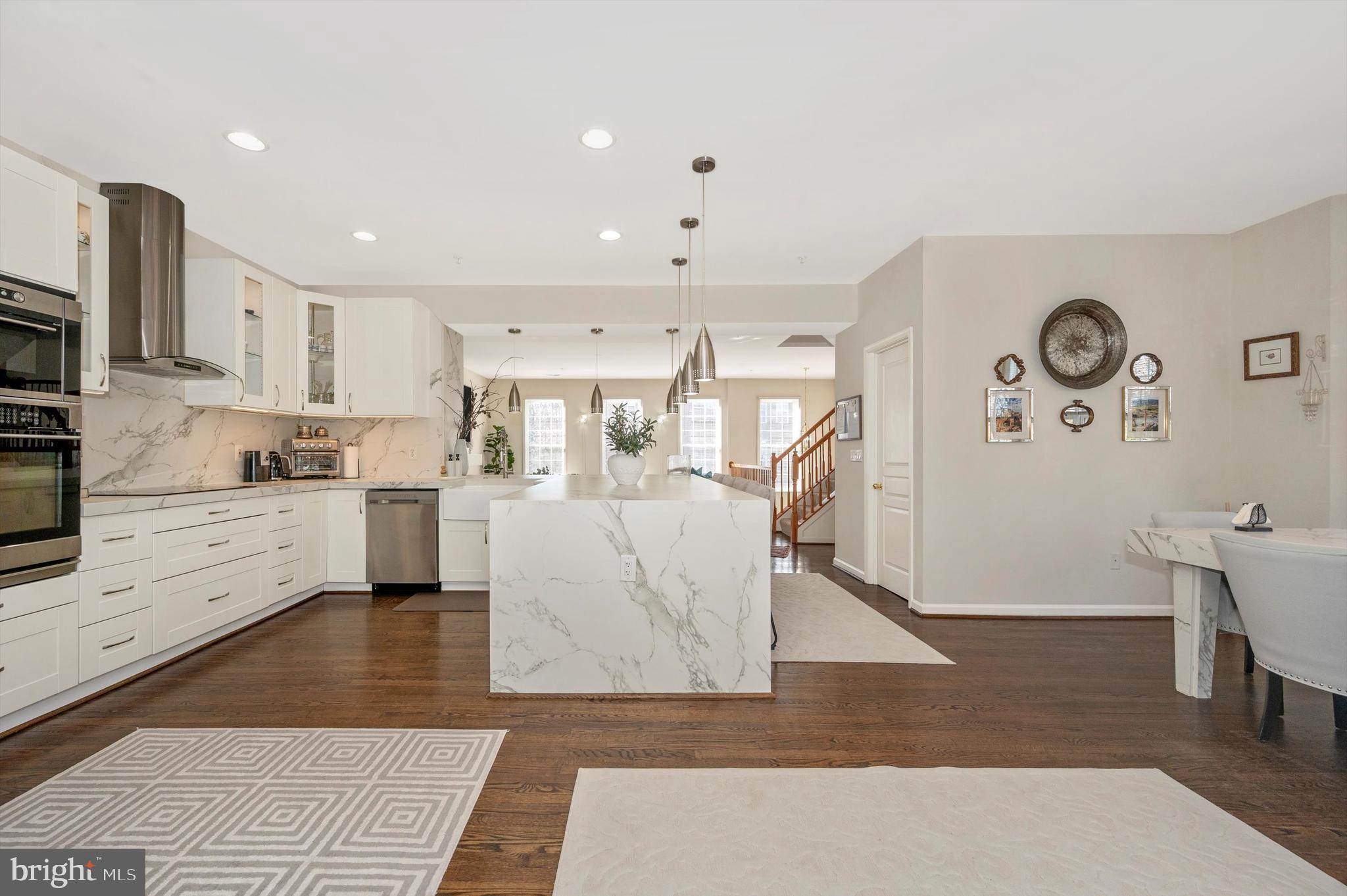 BASFORD'S RETREAT - Residential