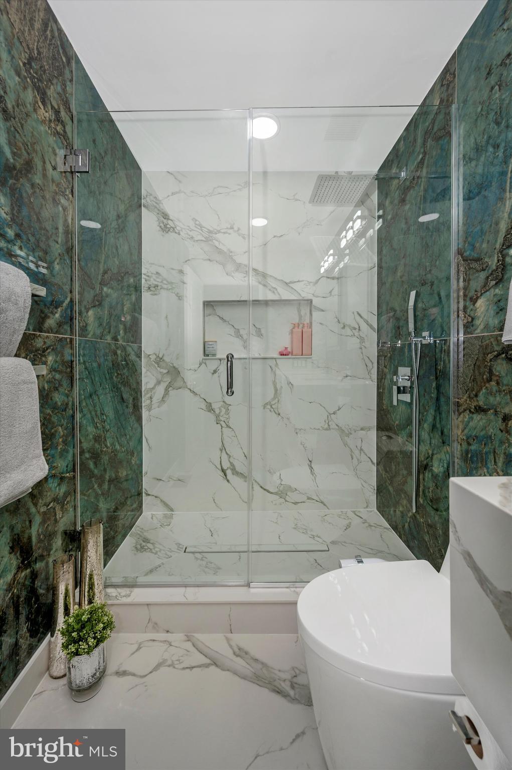 BASFORD'S RETREAT - Residential