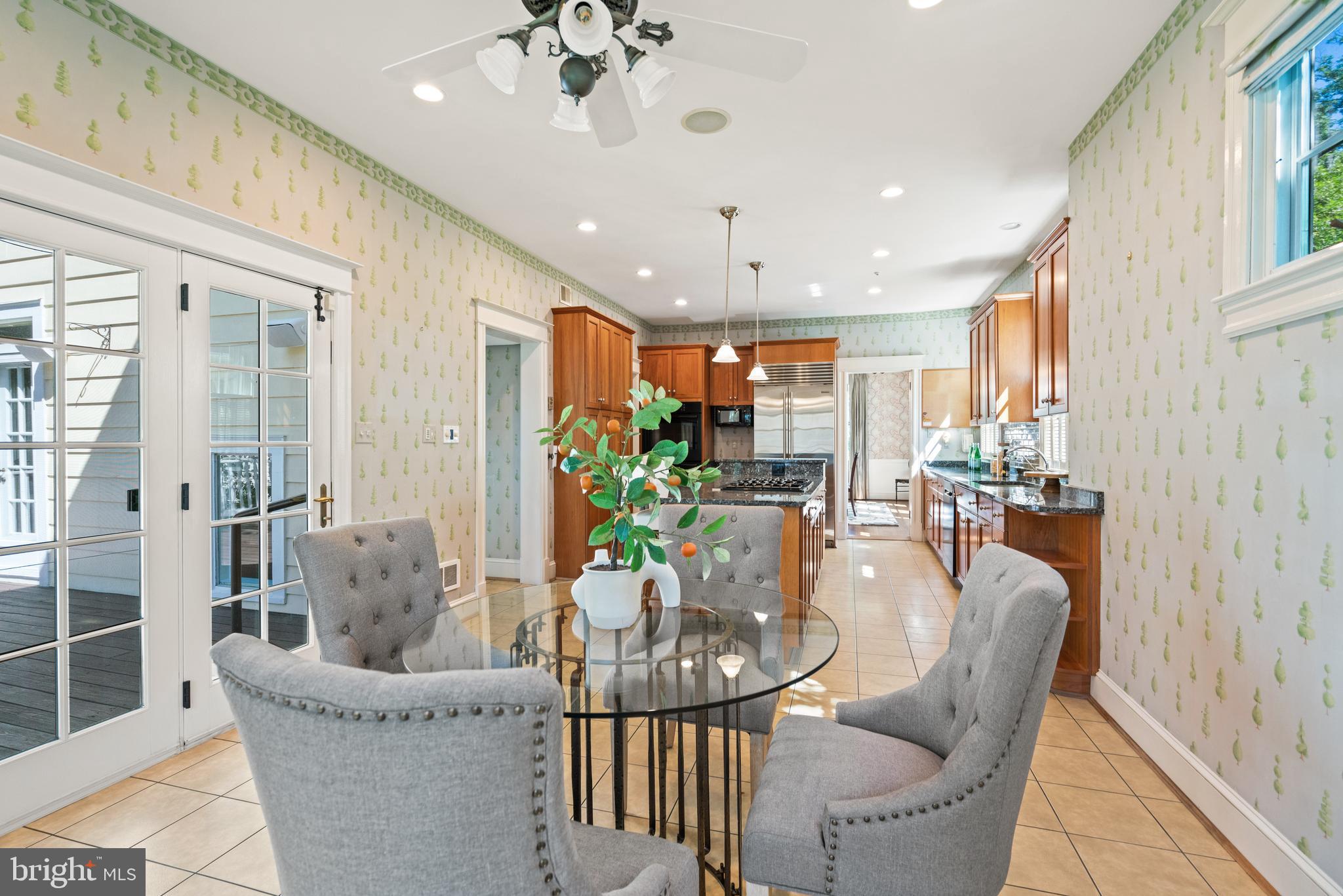 CHEVY CHASE VILLAGE - Residential