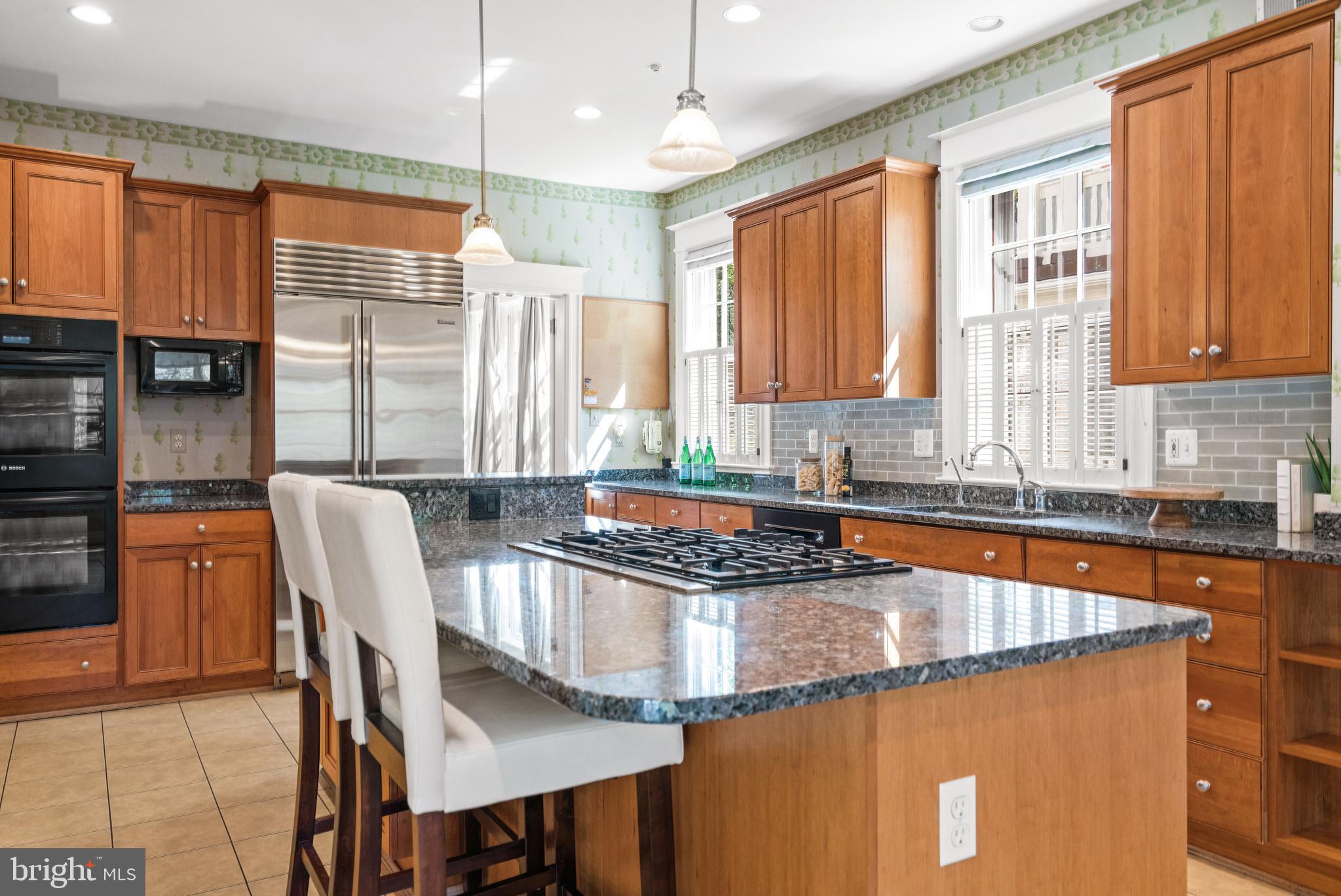 CHEVY CHASE VILLAGE - Residential