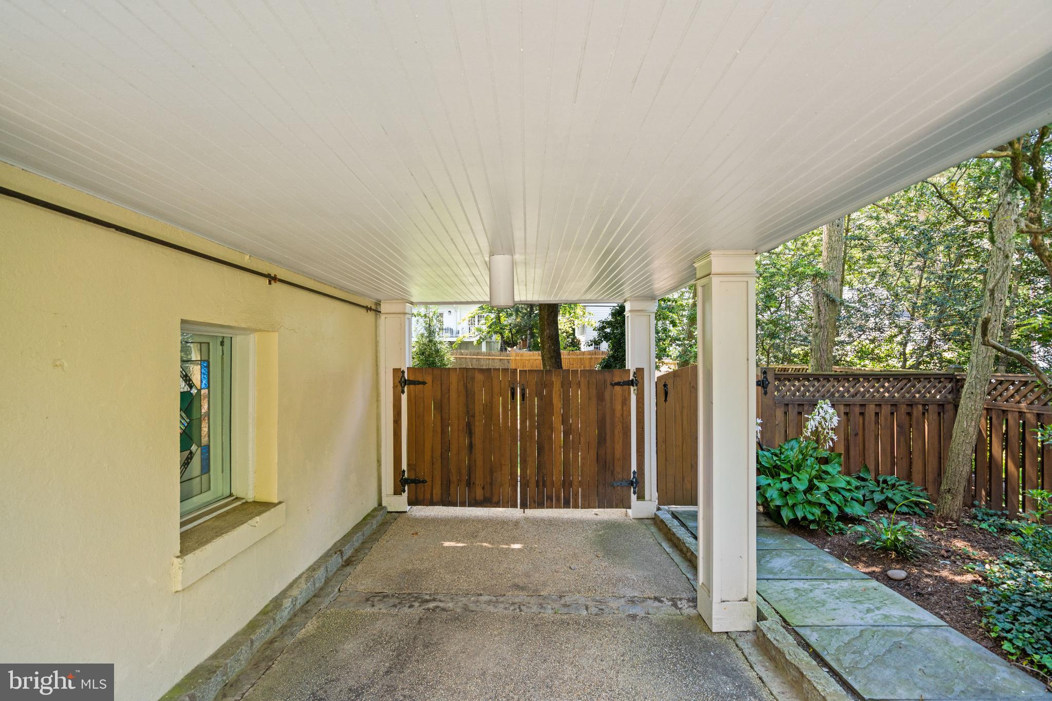 CHEVY CHASE VILLAGE - Residential