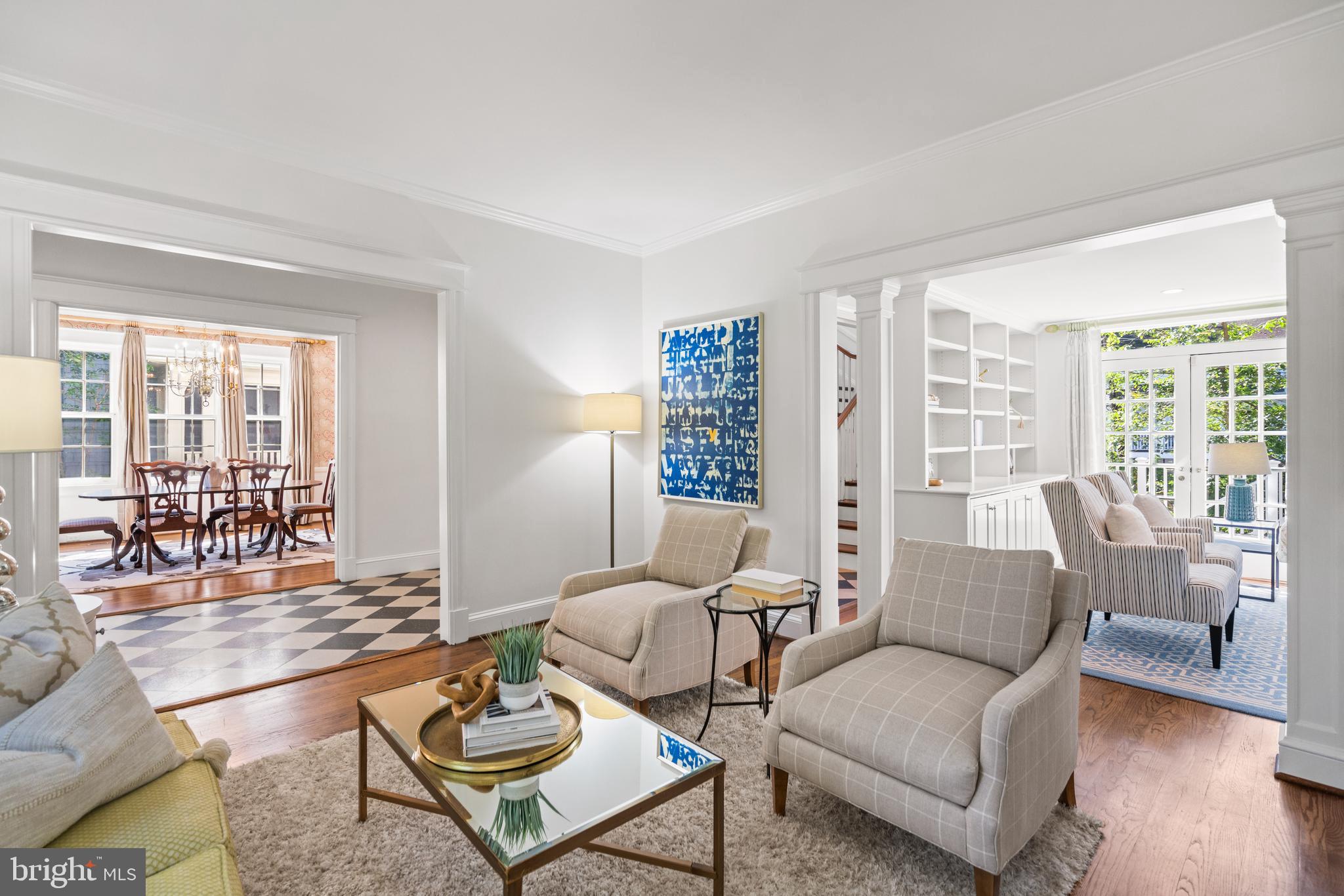 CHEVY CHASE VILLAGE - Residential