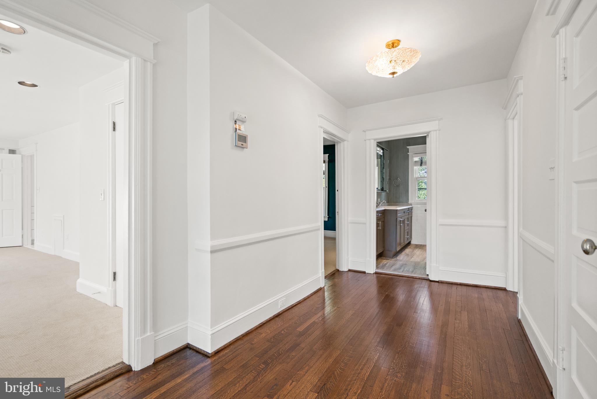 CHEVY CHASE VILLAGE - Residential