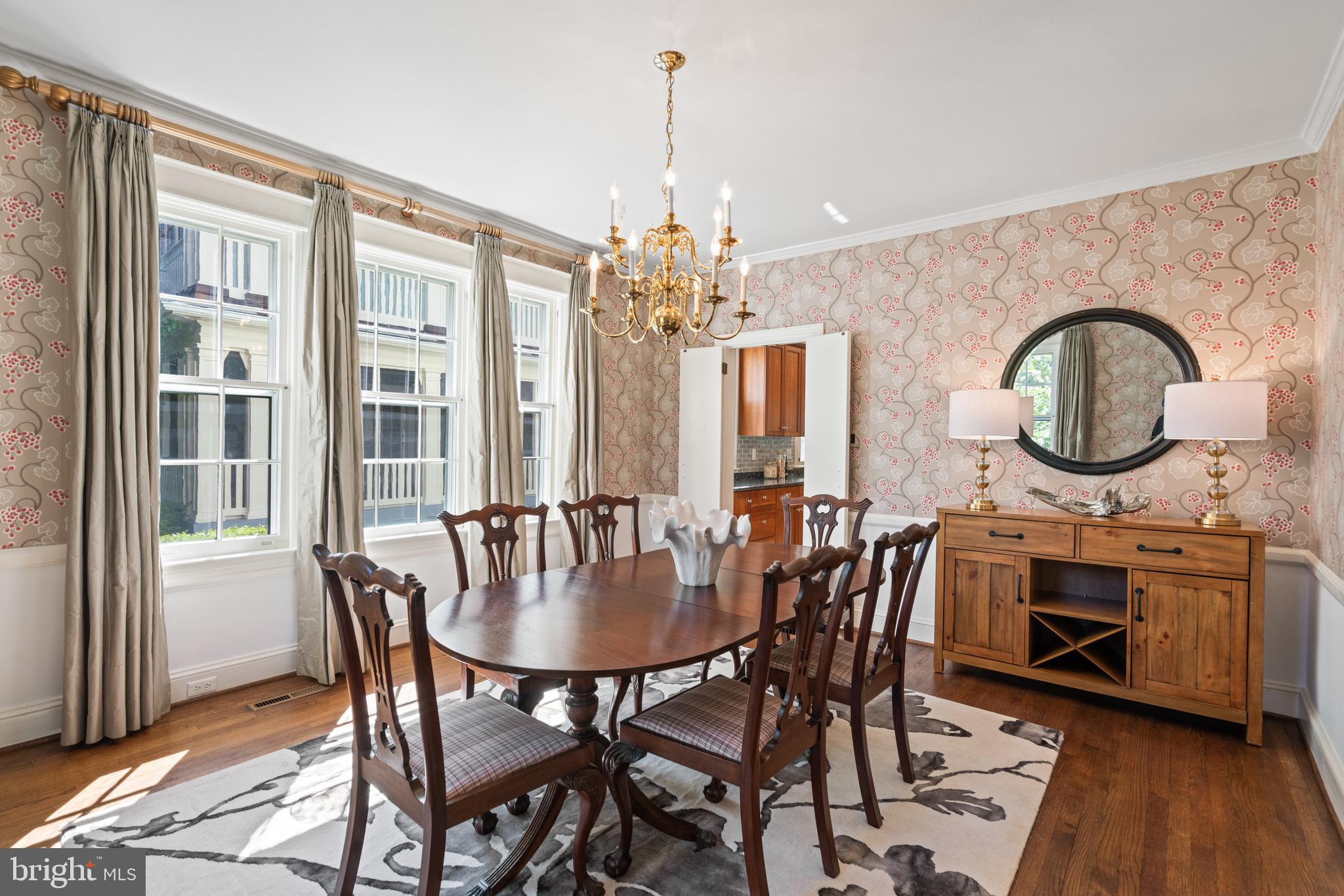 CHEVY CHASE VILLAGE - Residential