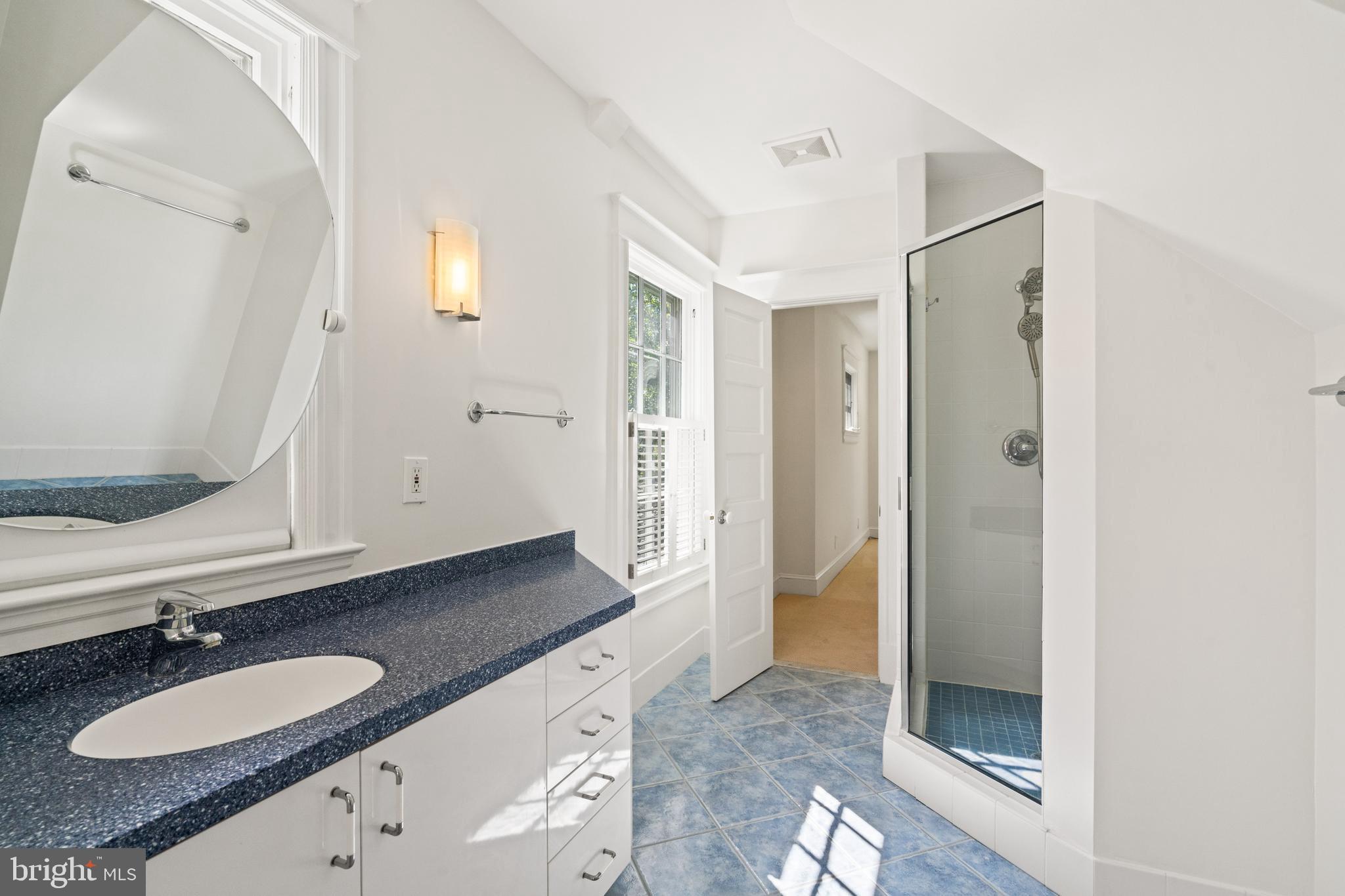 CHEVY CHASE VILLAGE - Residential